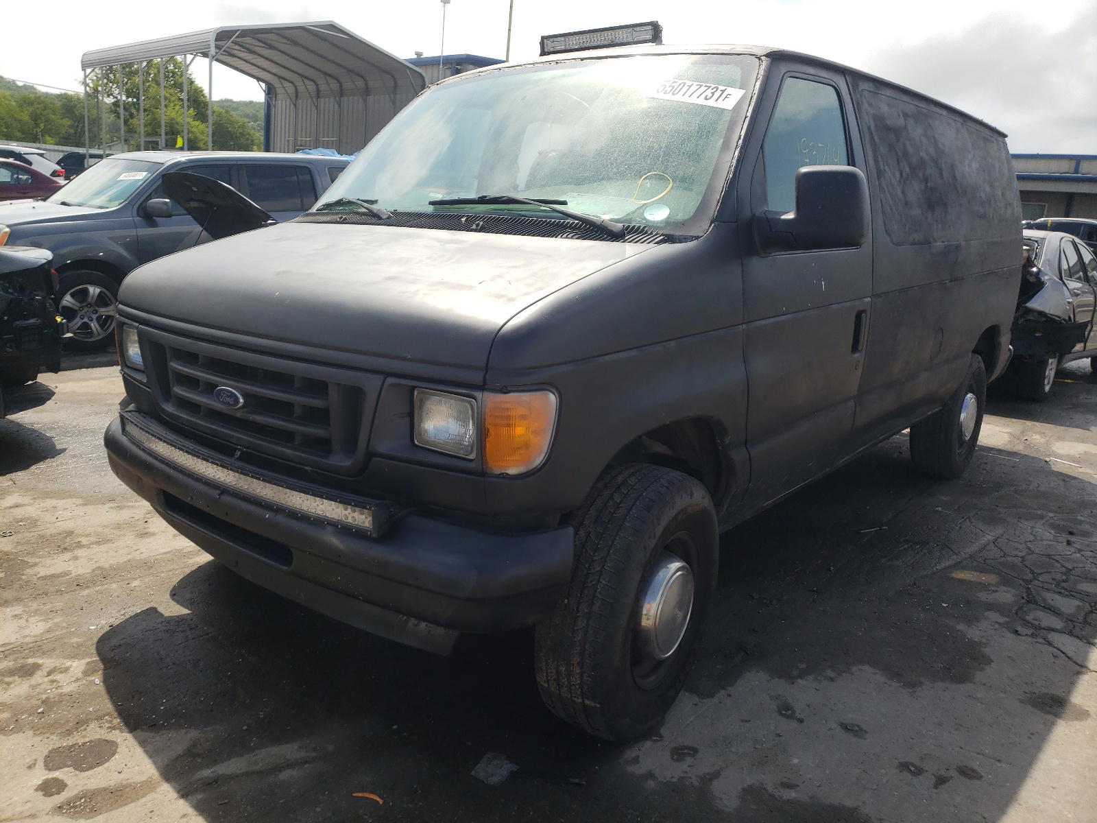 Photo 2 from auction – 2004 FORD ECONOLINE with VIN 1FTNE24W64HA42147