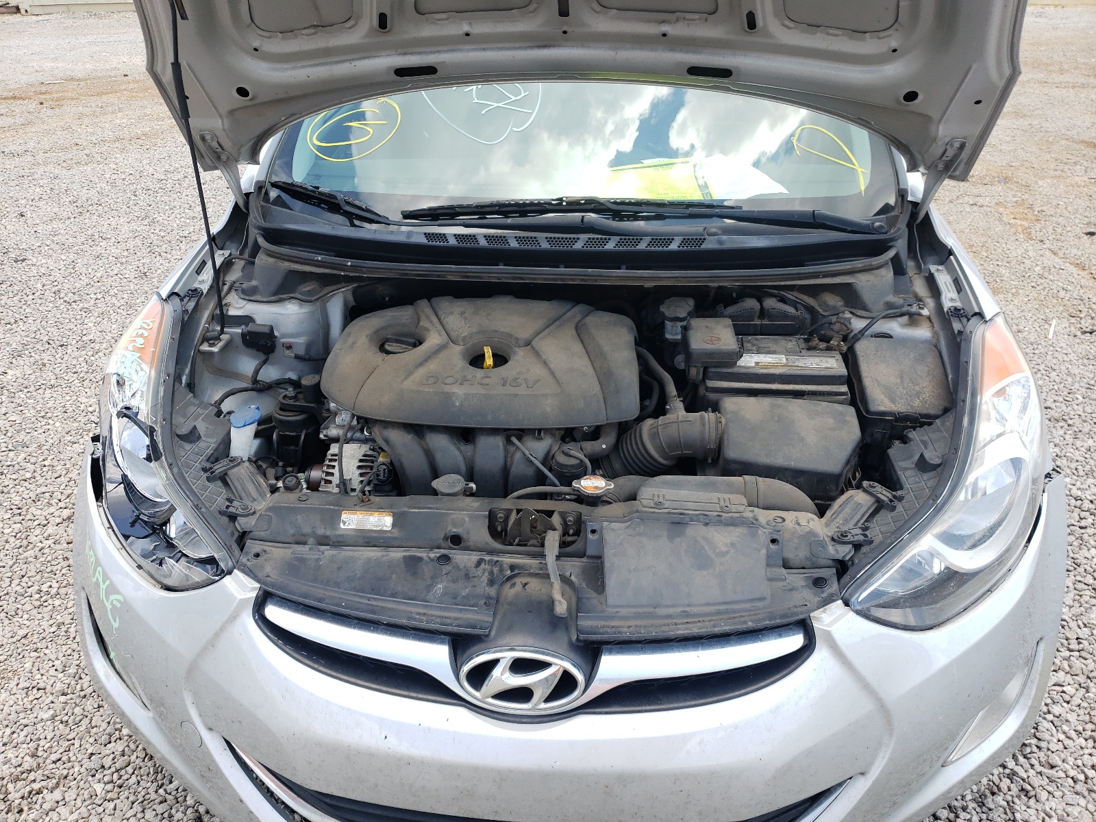 Photo 7 from auction – 2012 HYUNDAI ELANTRA GL with VIN 5NPDH4AE0CH083321