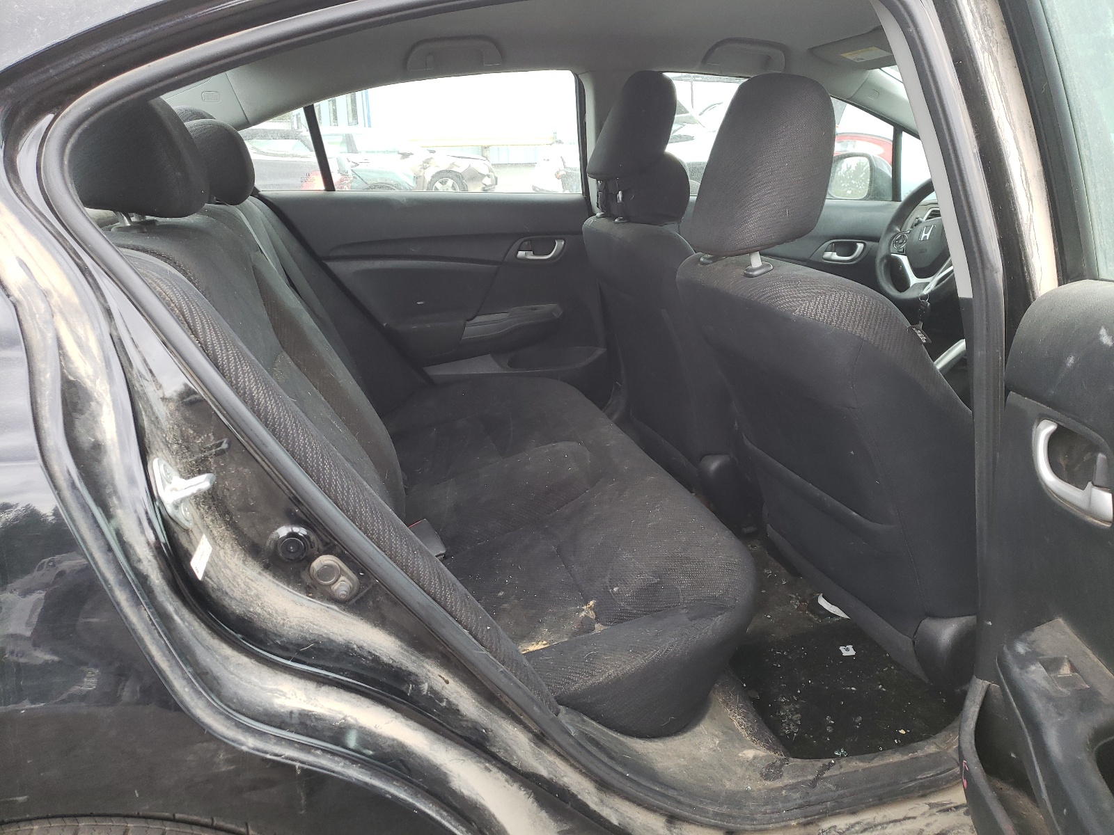 Photo 6 from auction – 2013 HONDA CIVIC LX with VIN 2HGFB2F51DH560857
