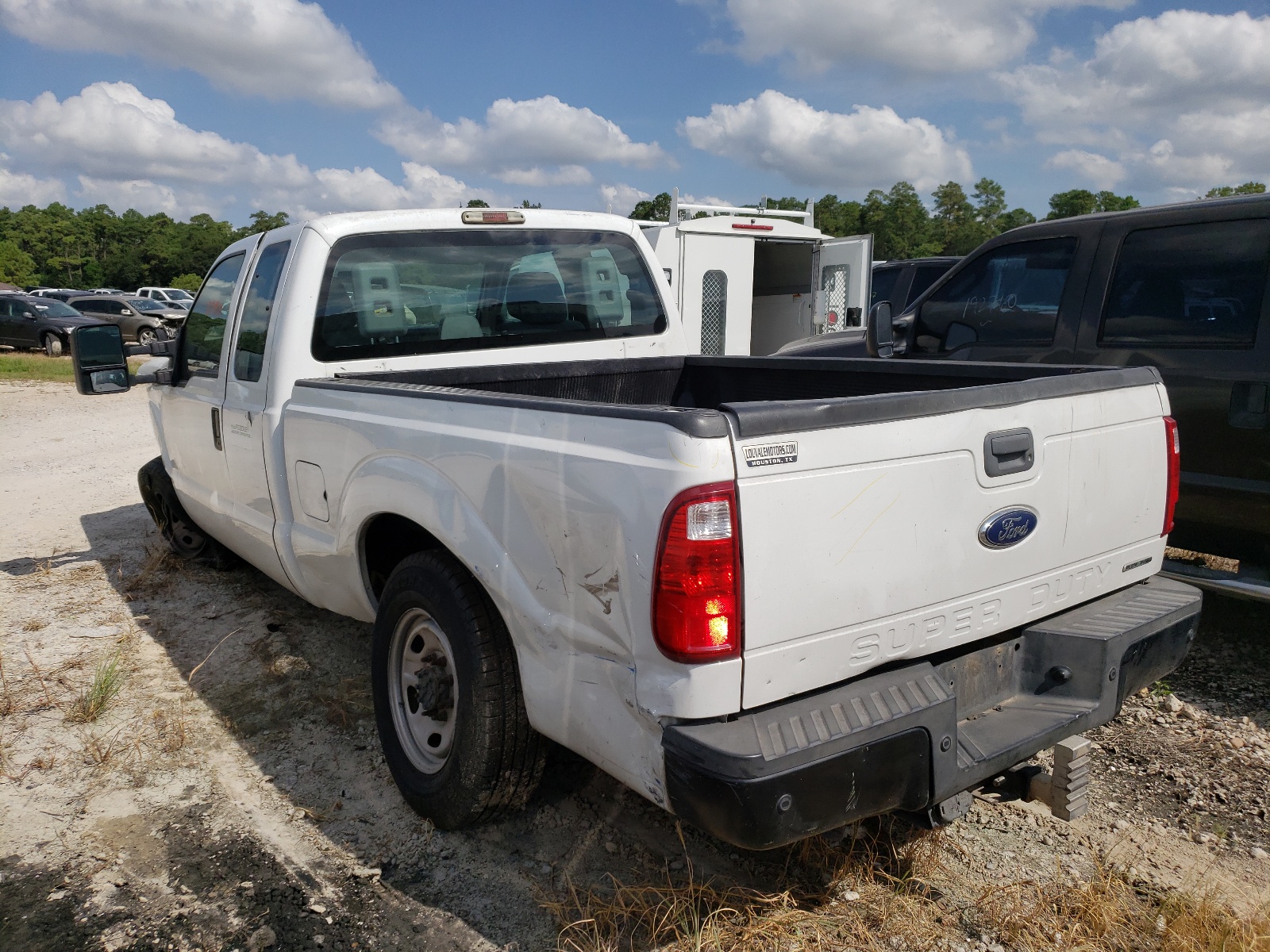 Photo 3 from auction – 2015 FORD F250 SUPER with VIN 1FT7X2A66FEB56323