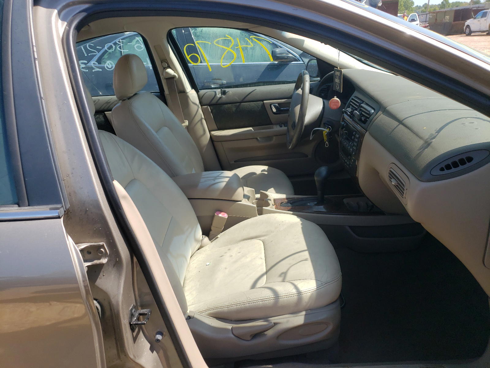 Photo 5 from auction – 2002 MERCURY SABLE LS P with VIN 1MEFM55S12G637705