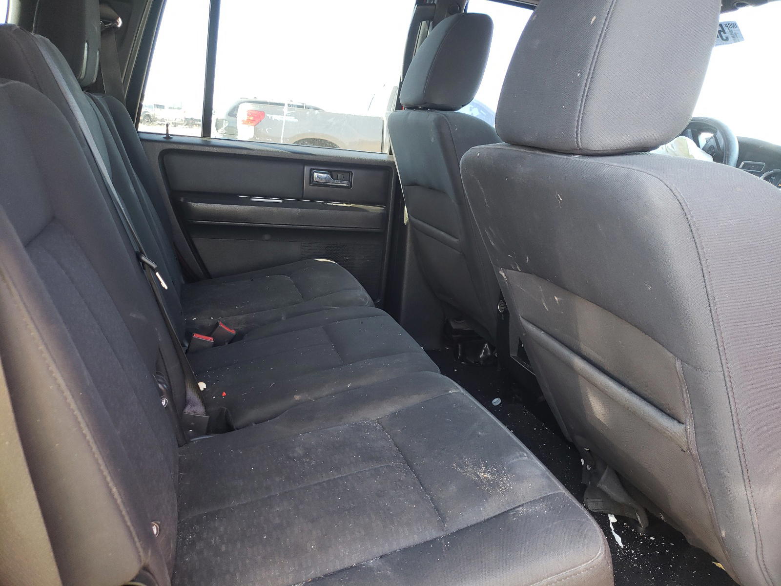 Photo 6 from auction – 2009 FORD EXPEDITION with VIN 1FMFU15569LA08233