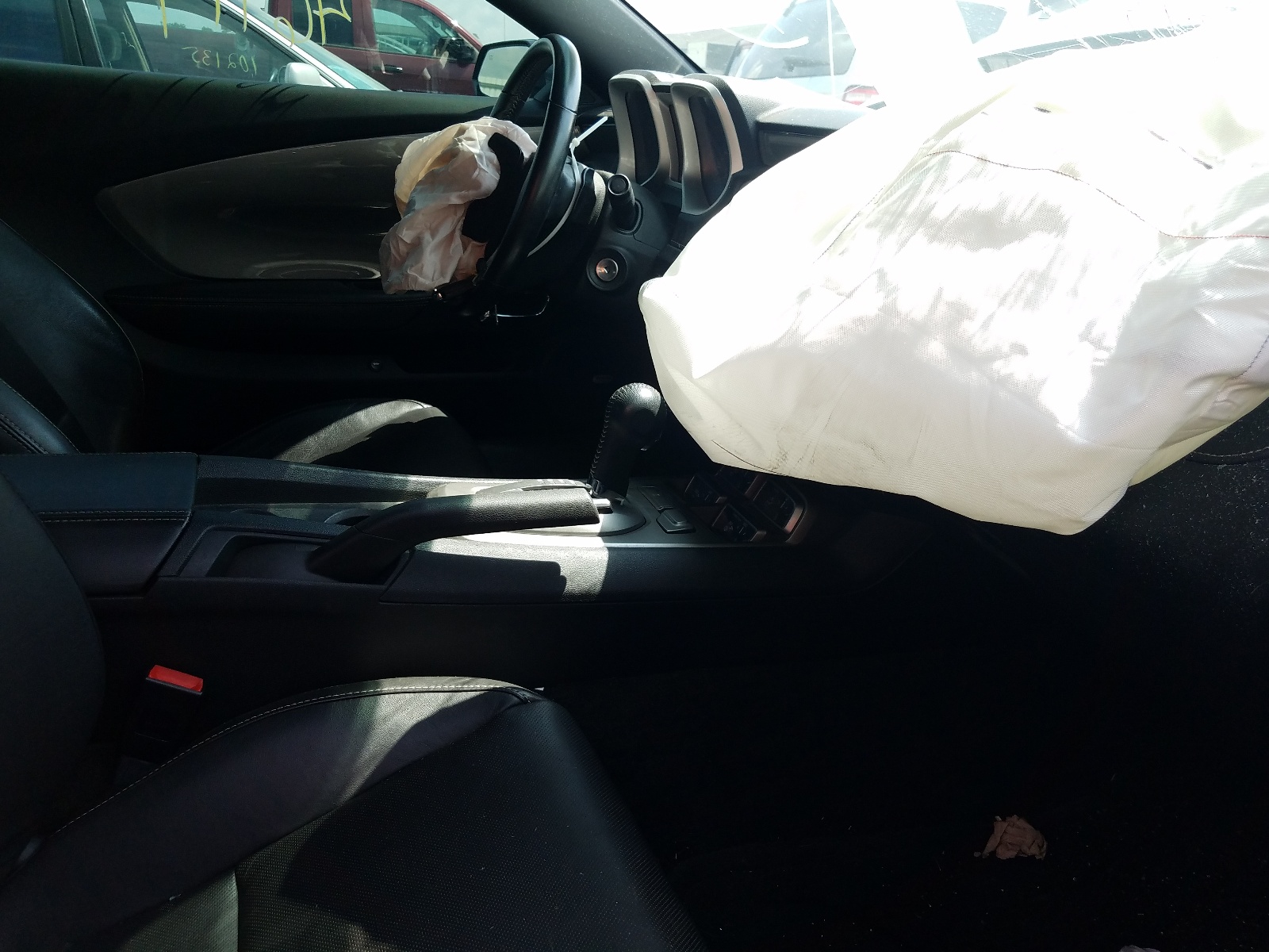 Photo 5 from auction – 2014 CHEVROLET CAMARO 2SS with VIN 2G1FK3DJXE9121505