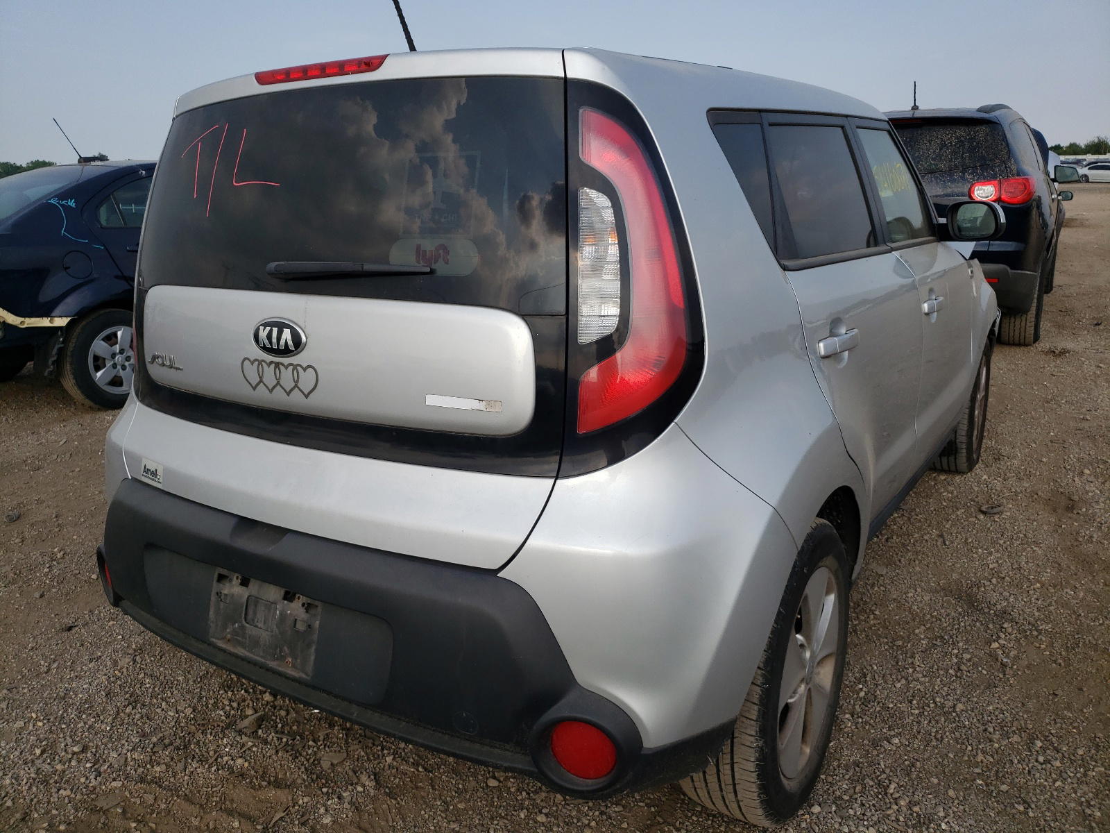 Photo 4 from auction – 2015 KIA SOUL with VIN KNDJN2A25F7758935