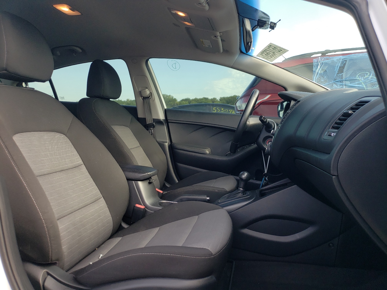 Zdjęcie 5 z aukcji – 2014 KIA FORTE EX z VIN KNAFX4A81E5096360