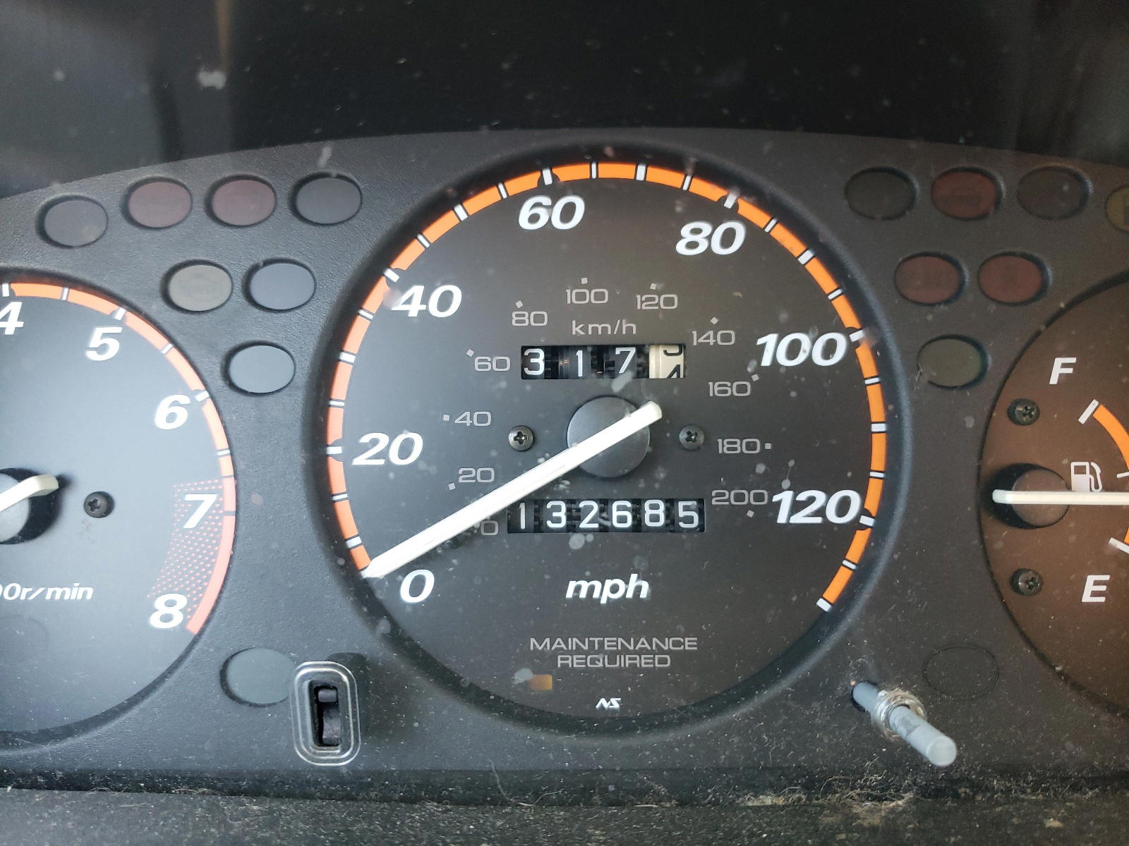 Photo 8 from auction – 2000 HONDA CR-V with VIN JHLRD1841YC011997