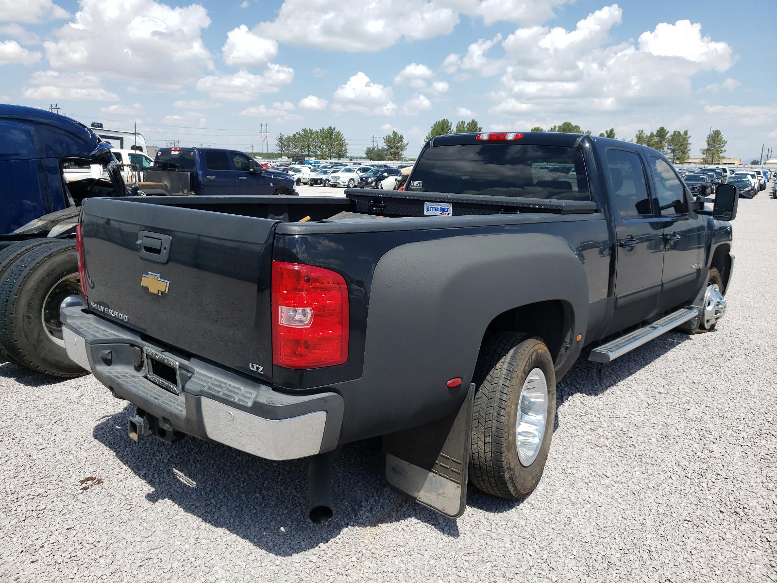 Photo 4 from auction – 2011 CHEVROLET SILVERADO with VIN 1GC4K1C82BF169813