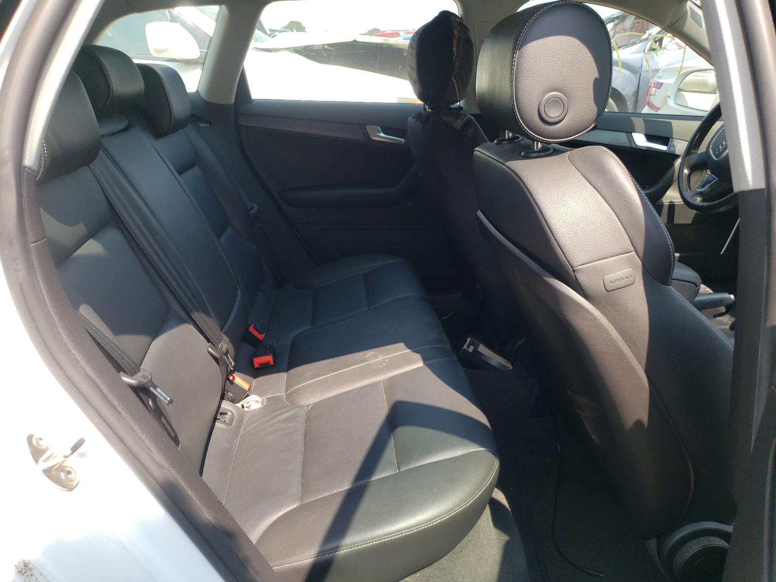 Photo 6 from auction – 2010 AUDI A3 PREMIUM with VIN WAUBEAFM9AA148750