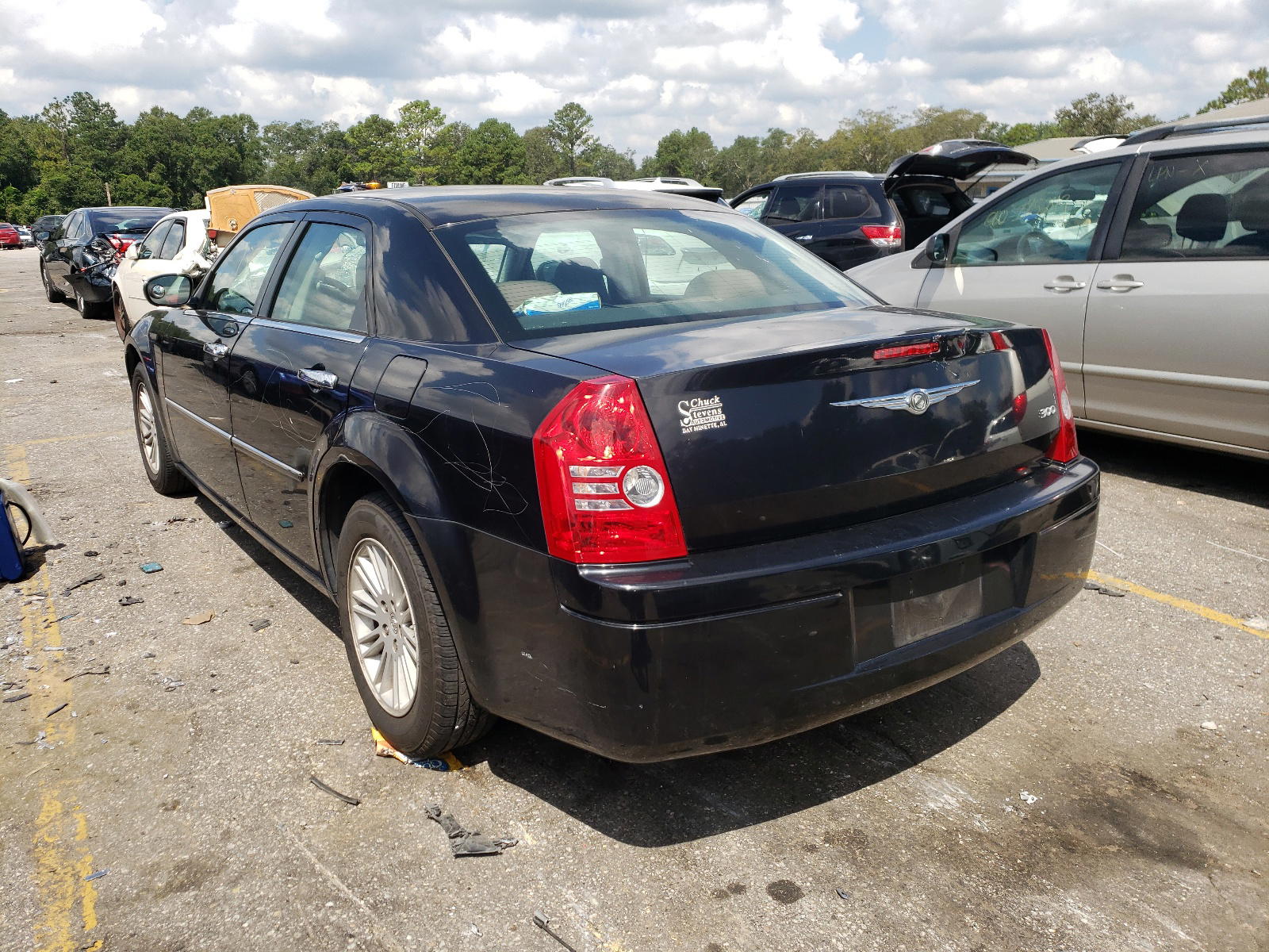 Photo 3 from auction – 2009 CHRYSLER 300 LX with VIN 2C3KA43D69H565751