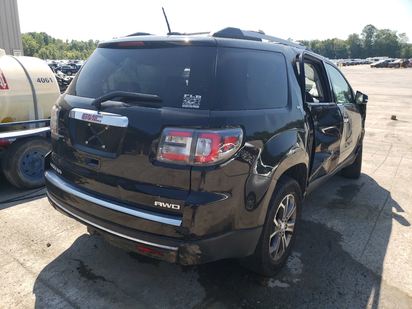 Photo 4 from auction – 2016 GMC ACADIA SLT with VIN 1GKKVSKD1GJ324380