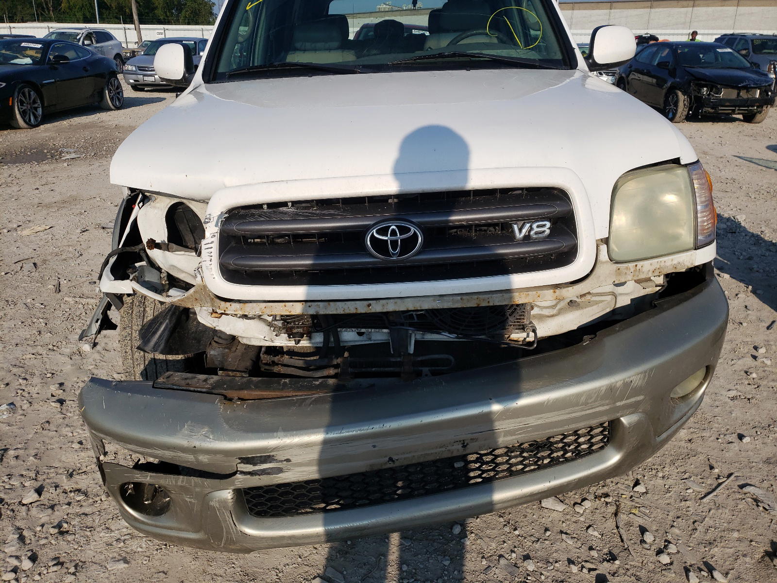 Photo 7 from auction – 2004 TOYOTA SEQUOIA SR with VIN 5TDBT44A34S227955