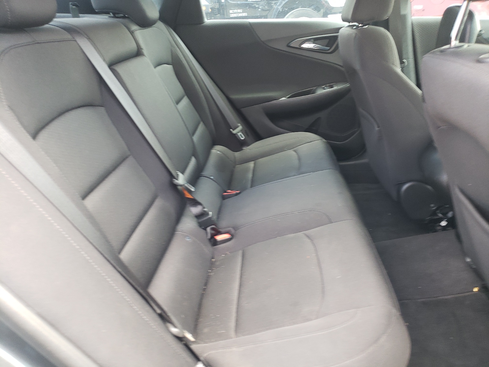 Photo 6 from auction – 2017 CHEVROLET MALIBU LS with VIN 1G1ZB5ST5HF187503