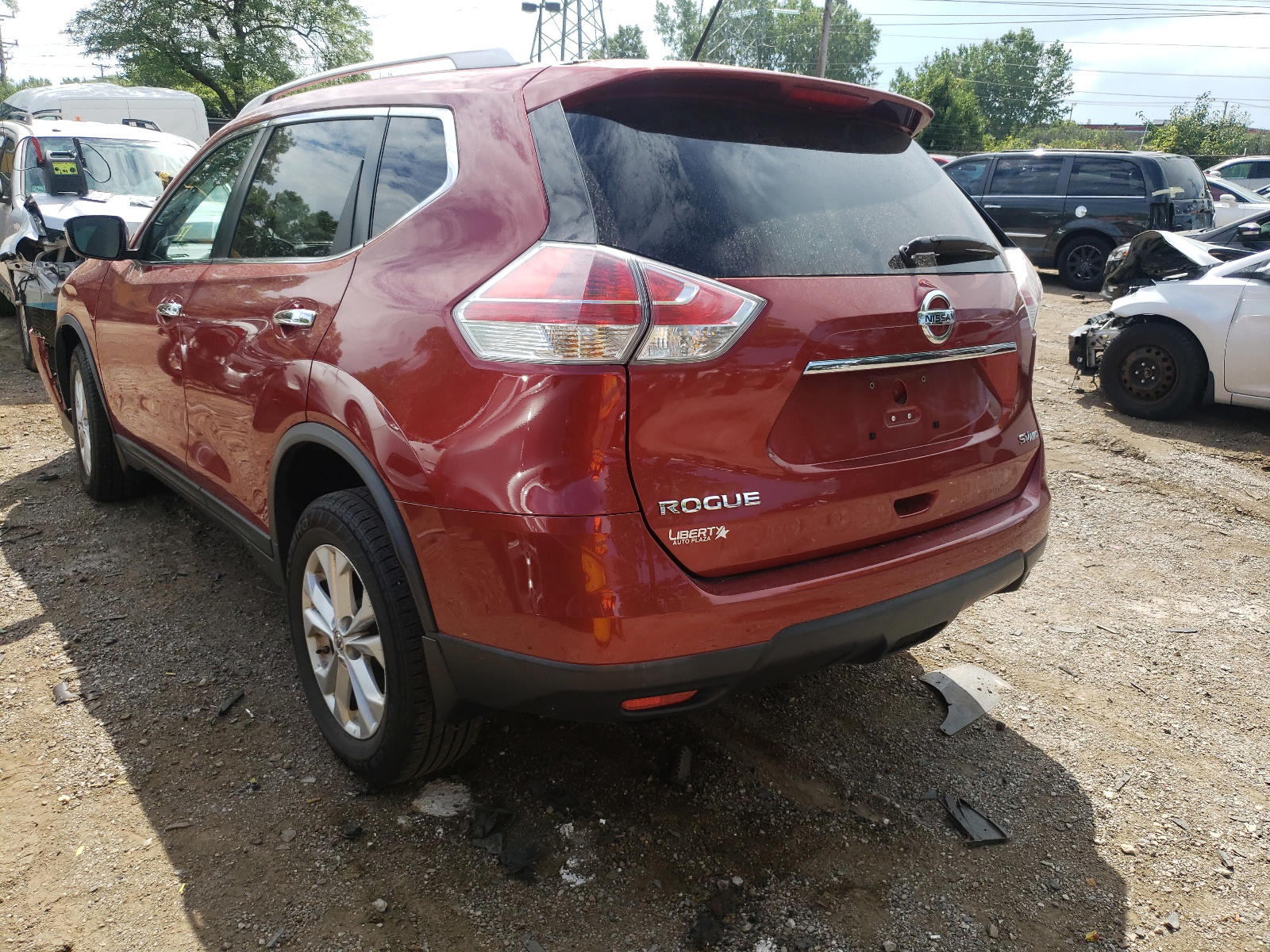 Photo 3 from auction – 2016 NISSAN ROGUE S with VIN KNMAT2MV6GP644343