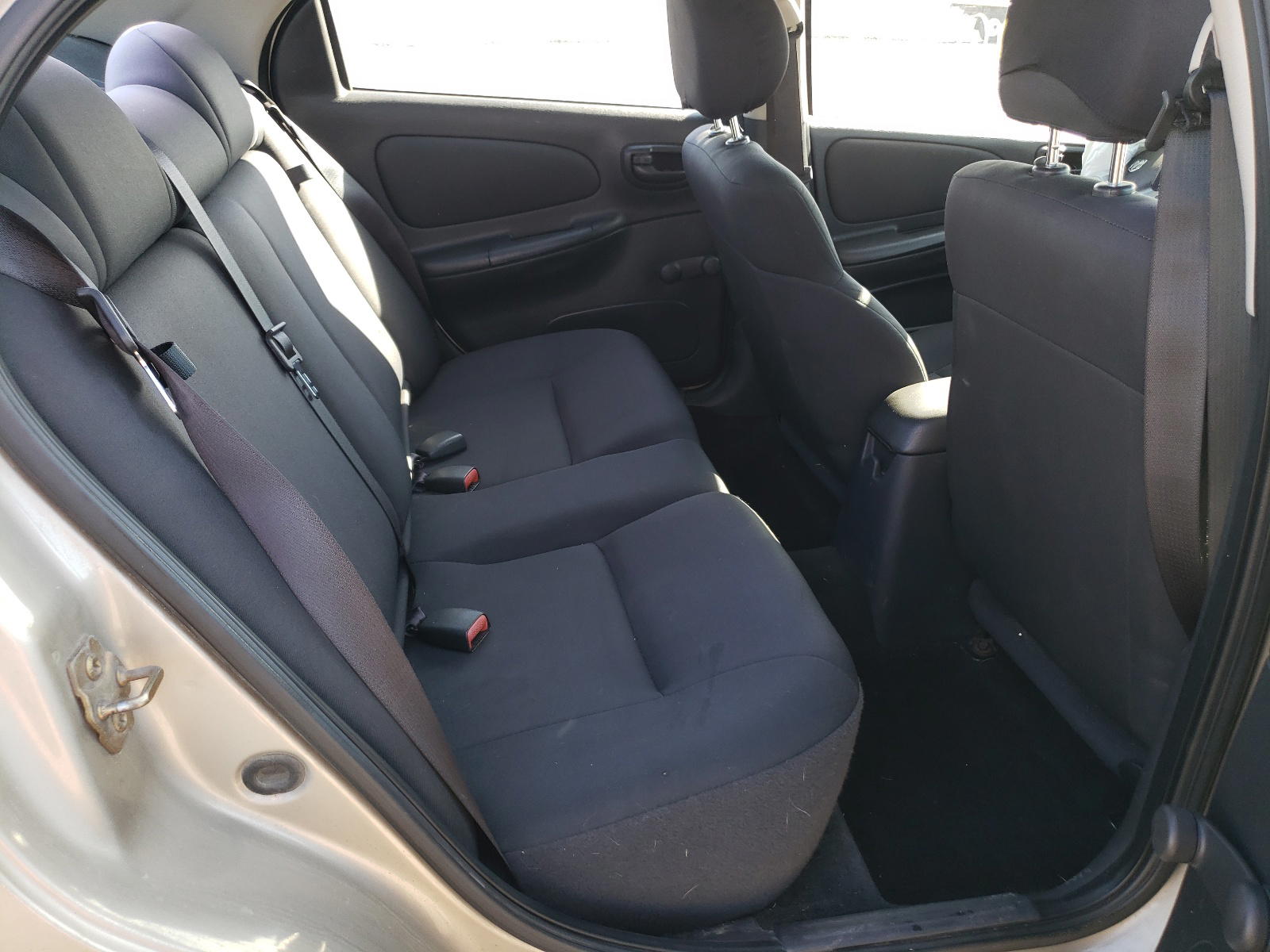 Photo 6 from auction – 2003 DODGE NEON with VIN 1B3ES26C93D238196