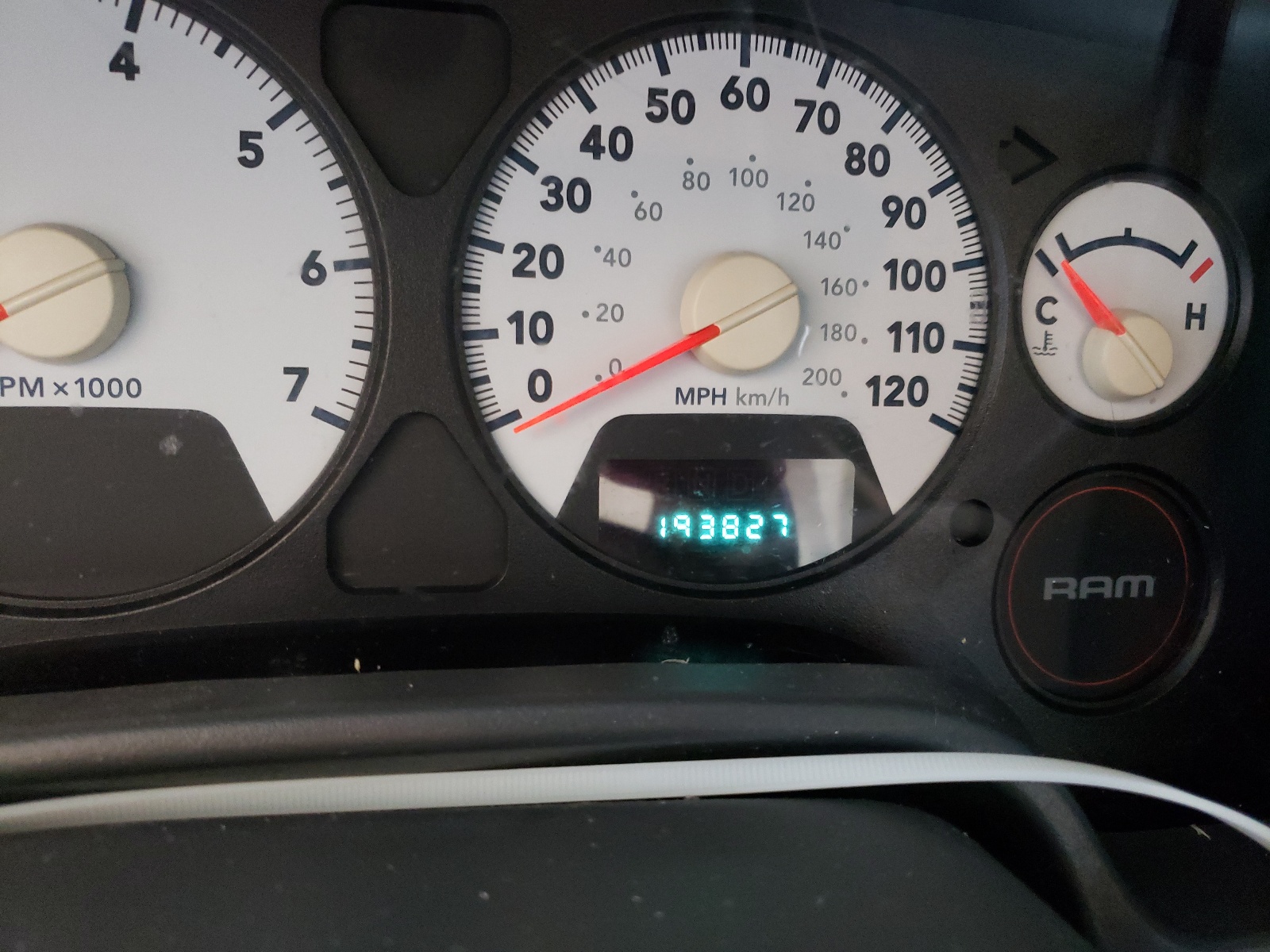 Photo 8 from auction – 2007 DODGE RAM 1500 S with VIN 1D7HA16K17J625385