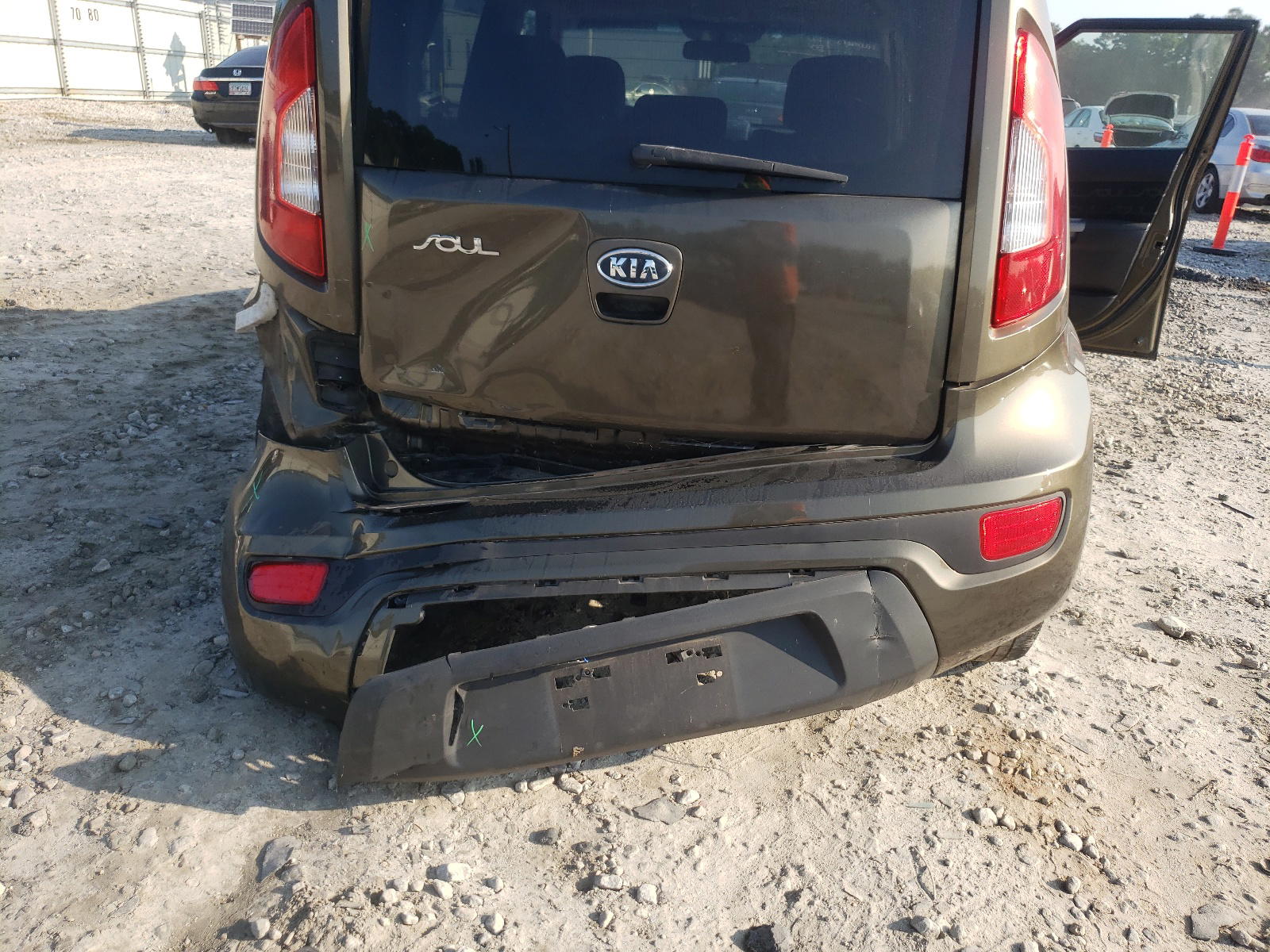 Photo 9 from auction – 2012 KIA SOUL + with VIN KNDJT2A68C7384132