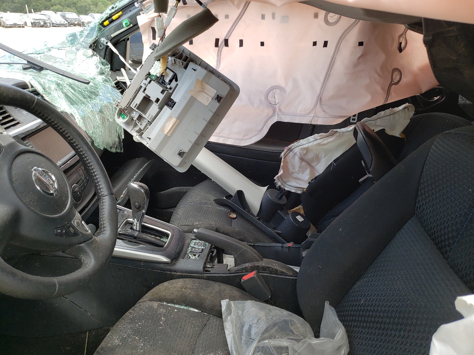 Photo 5 from auction – 2019 NISSAN SENTRA S with VIN 3N1AB7APXKY445554