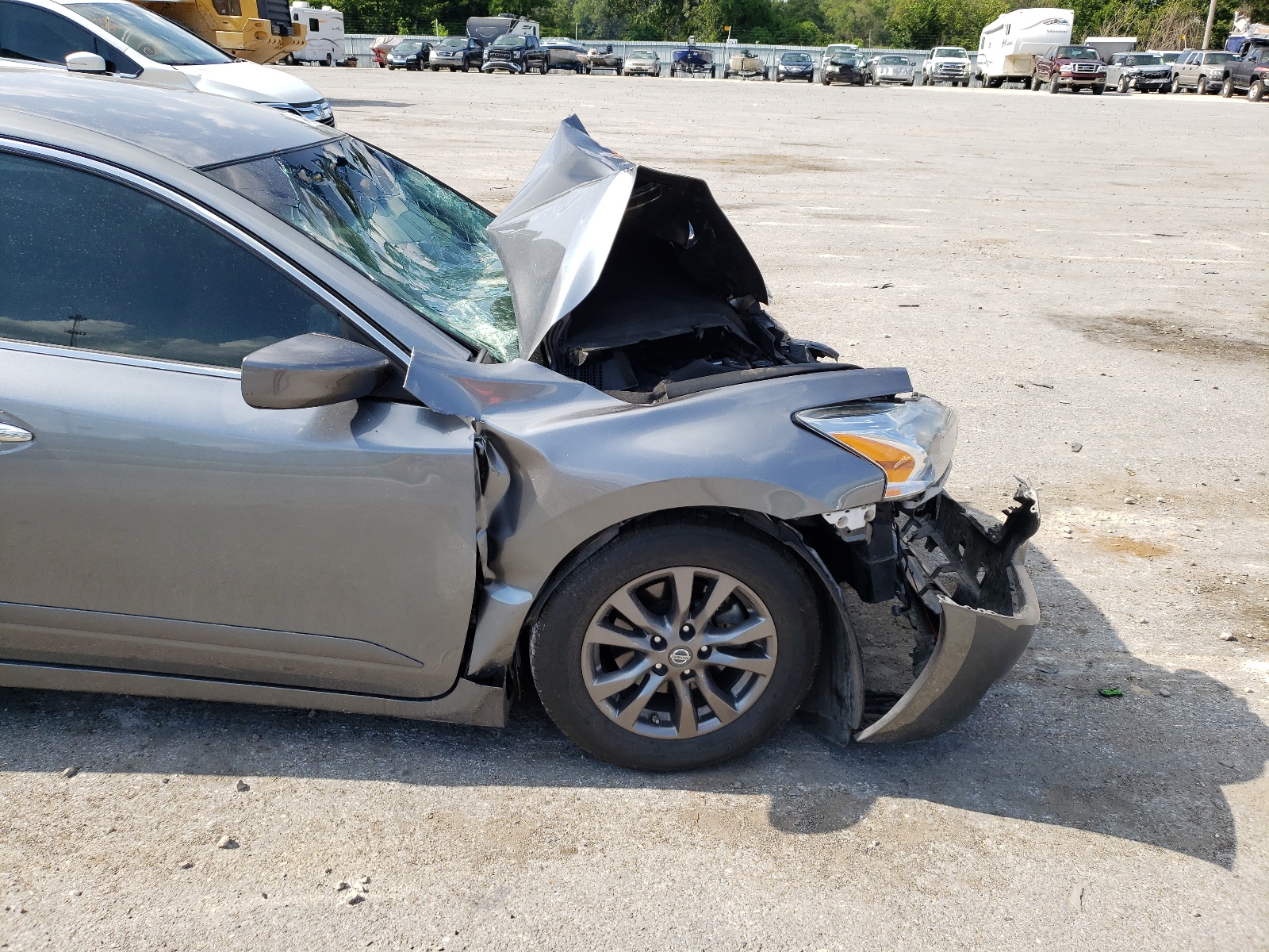 Photo 9 from auction – 2015 NISSAN ALTIMA 2.5 with VIN 1N4AL3AP4FC572792