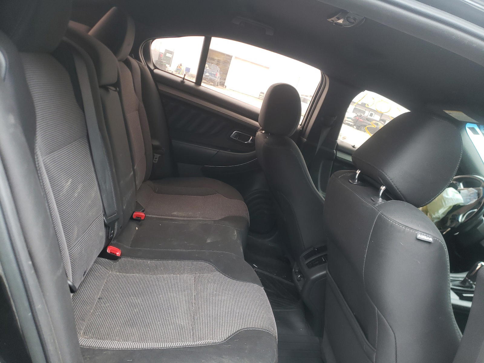Photo 6 from auction – 2013 FORD TAURUS SEL with VIN 1FAHP2E8XDG130122