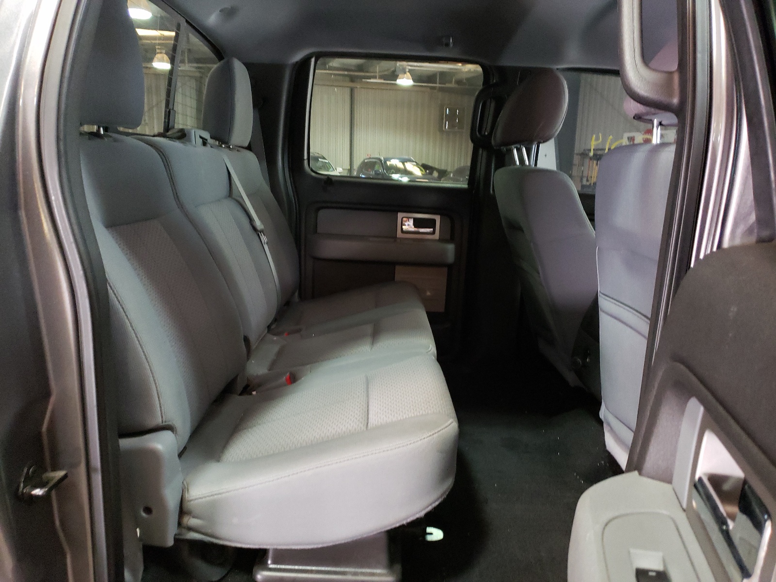 Photo 6 from auction – 2011 FORD F150 SUPER with VIN 1FTFW1EFXBFD05355