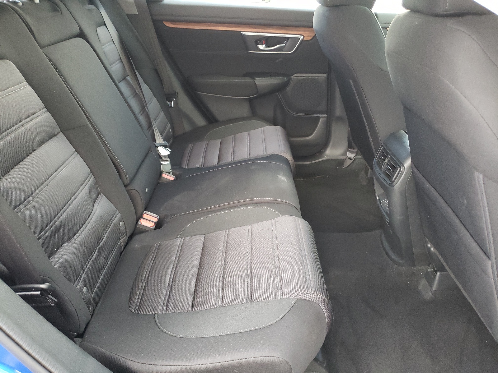 Photo 6 from auction – 2021 HONDA CR-V EX with VIN 7FARW2H59ME005047