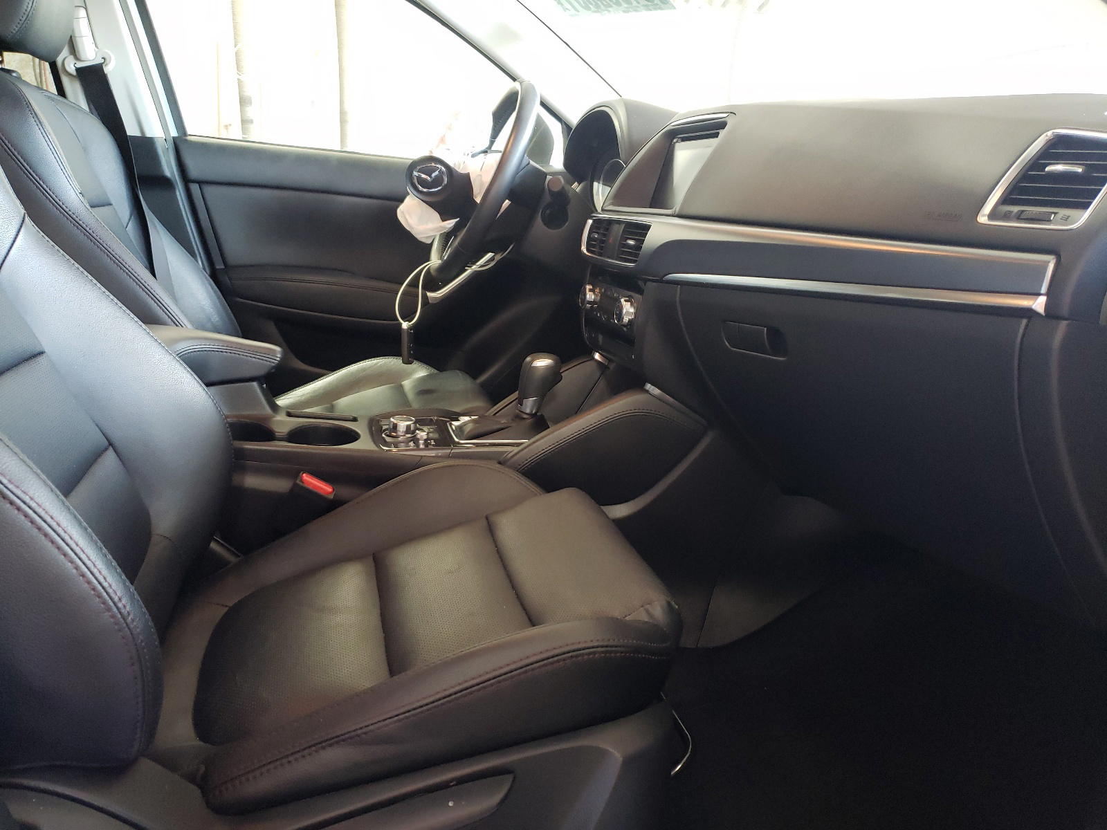 Photo 5 from auction – 2016 MAZDA CX-5 with VIN JM3KE4DY2G0824195