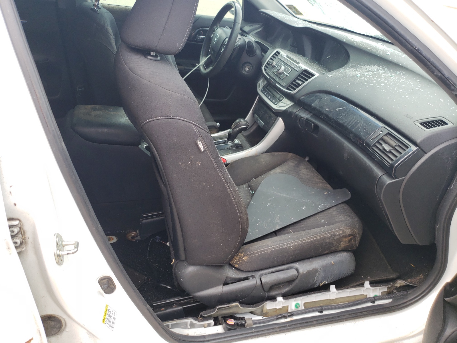 Photo 5 from auction – 2014 HONDA ACCORD SPO with VIN 1HGCR2F51EA252229