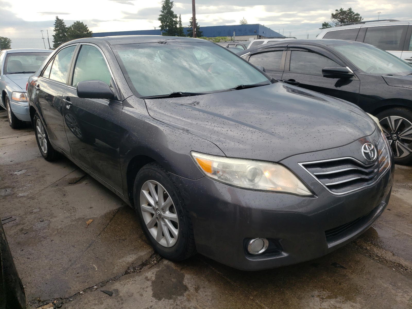 TOYOTA CAMRY BASE 2011 with VIN 4T4BF3EK2BR101122 - Photo from auction