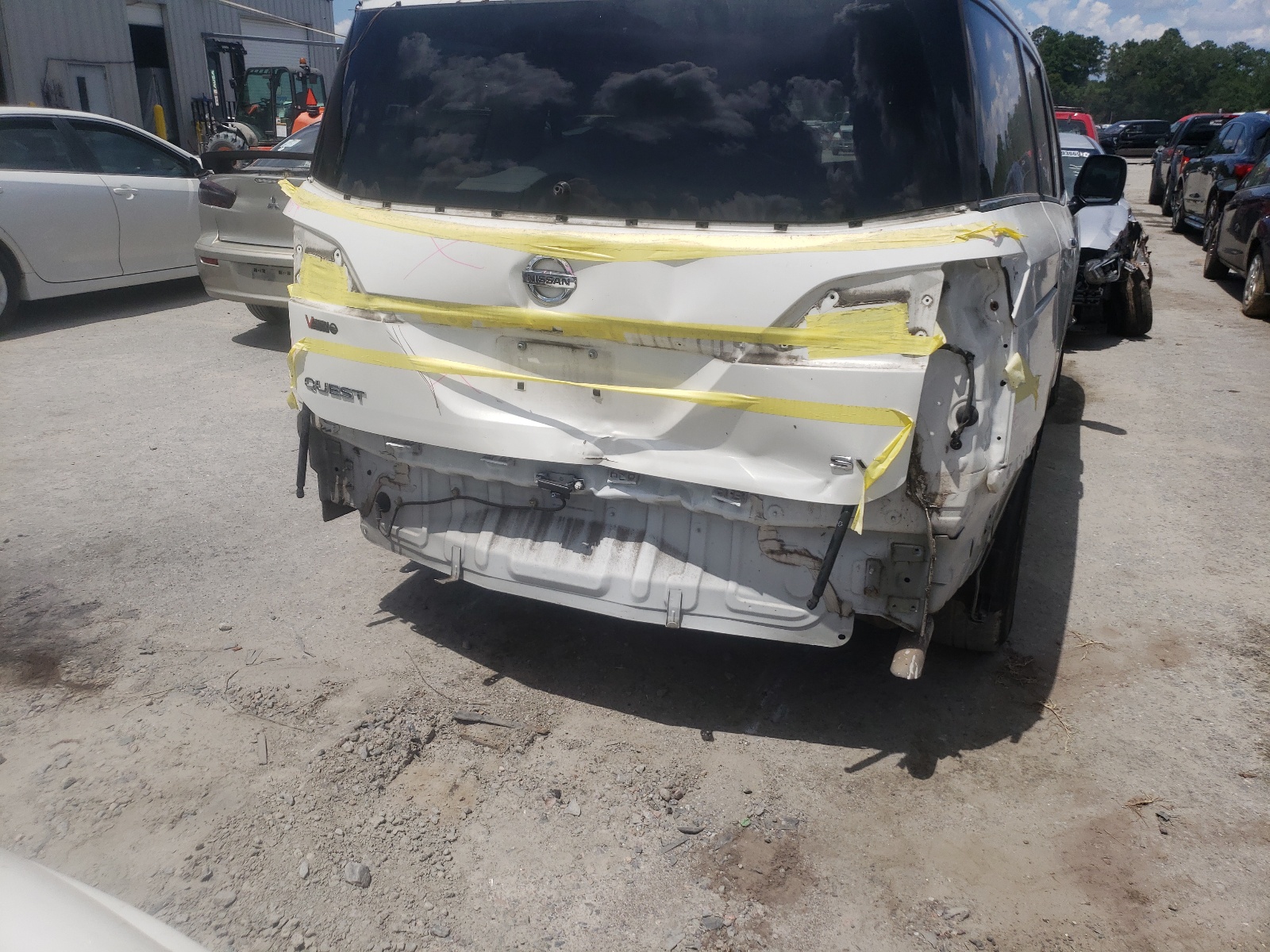 Photo 9 from auction – 2015 NISSAN QUEST S with VIN JN8AE2KP2F9133024