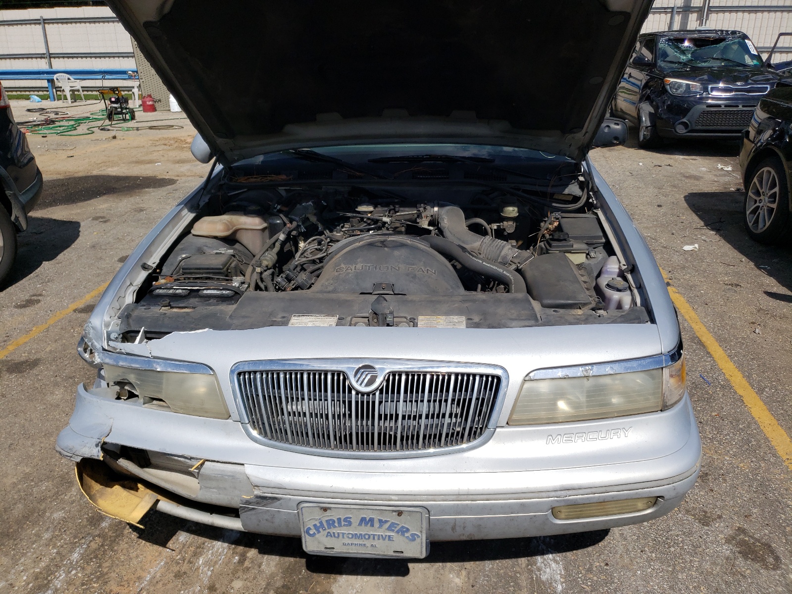 Photo 7 from auction – 1997 MERCURY GRAND MARQ with VIN 2MELM75W3VX664260