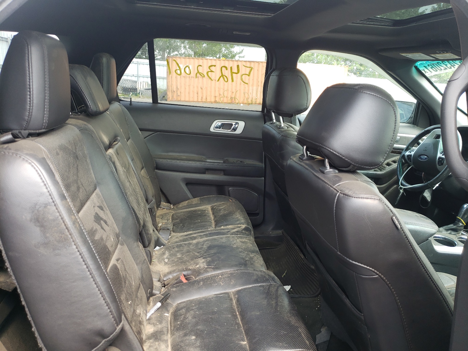صورة رقم 6 من المزاد - 2013 FORD EXPLORER L مع VIN 1FM5K8F85DGC73939