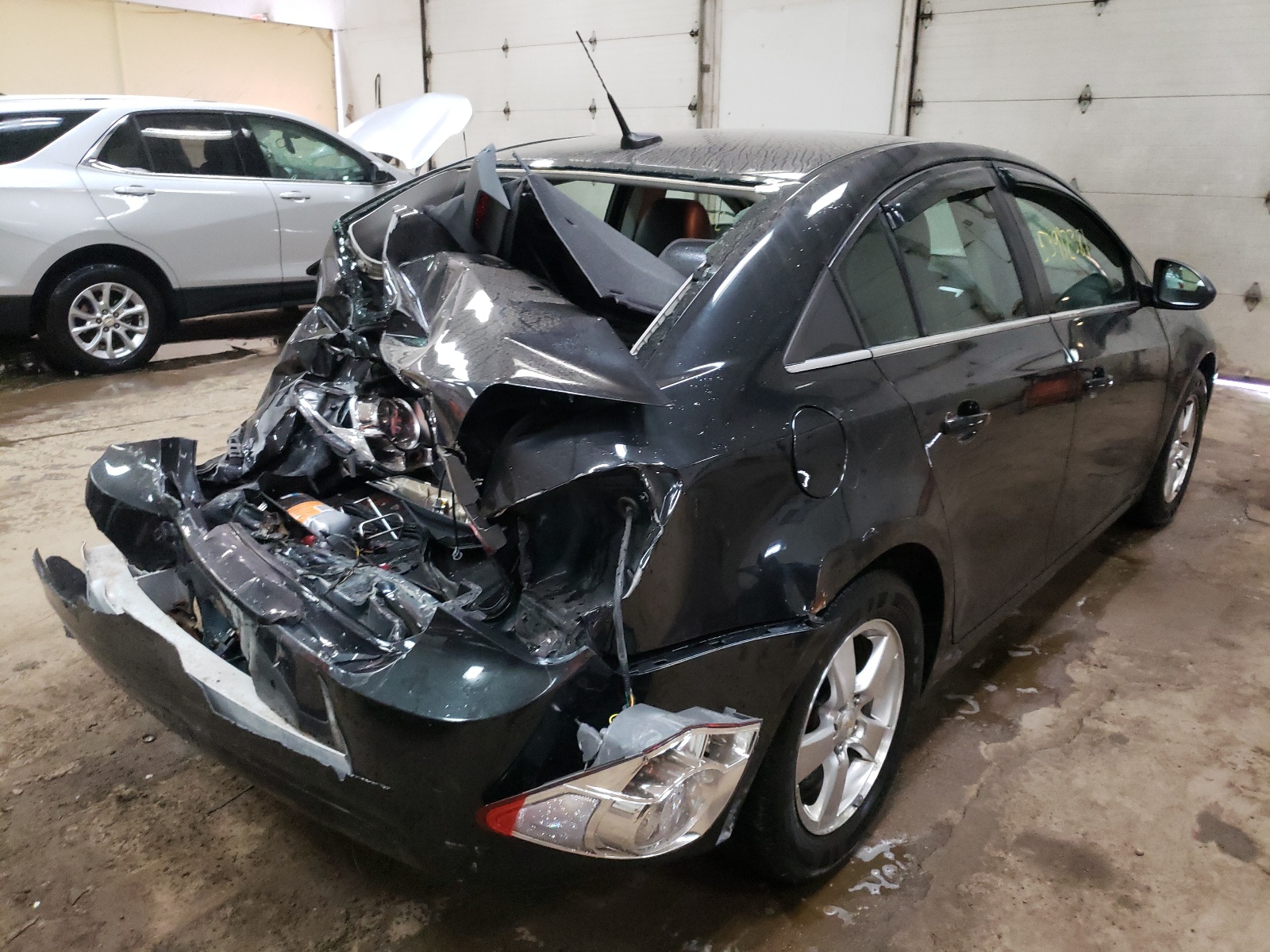 Photo 4 from auction – 2011 CHEVROLET CRUZE LT with VIN 1G1PG5S93B7130571