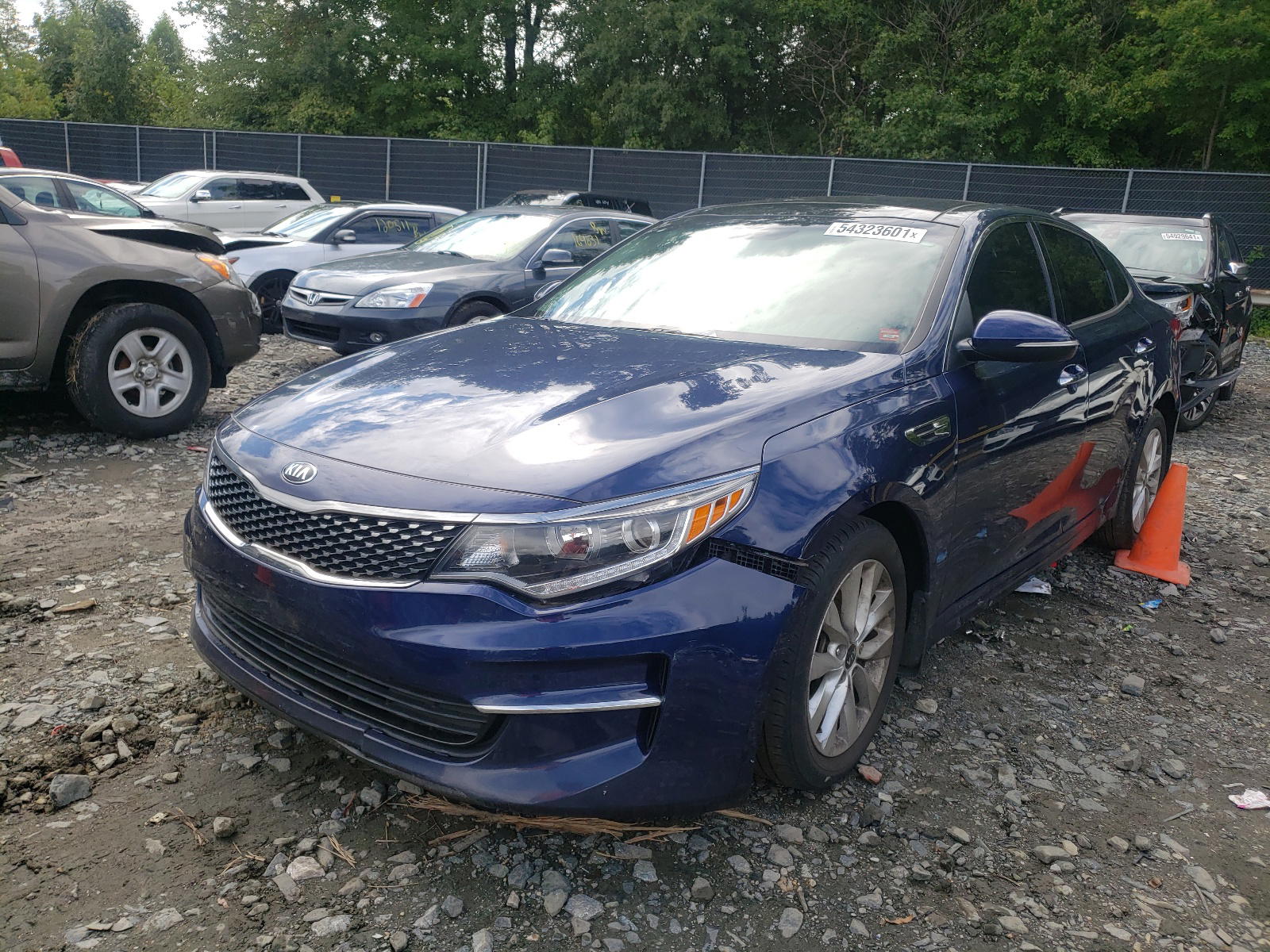 Photo 2 from auction – 2018 KIA OPTIMA EX with VIN 5XXGU4L34JG219818