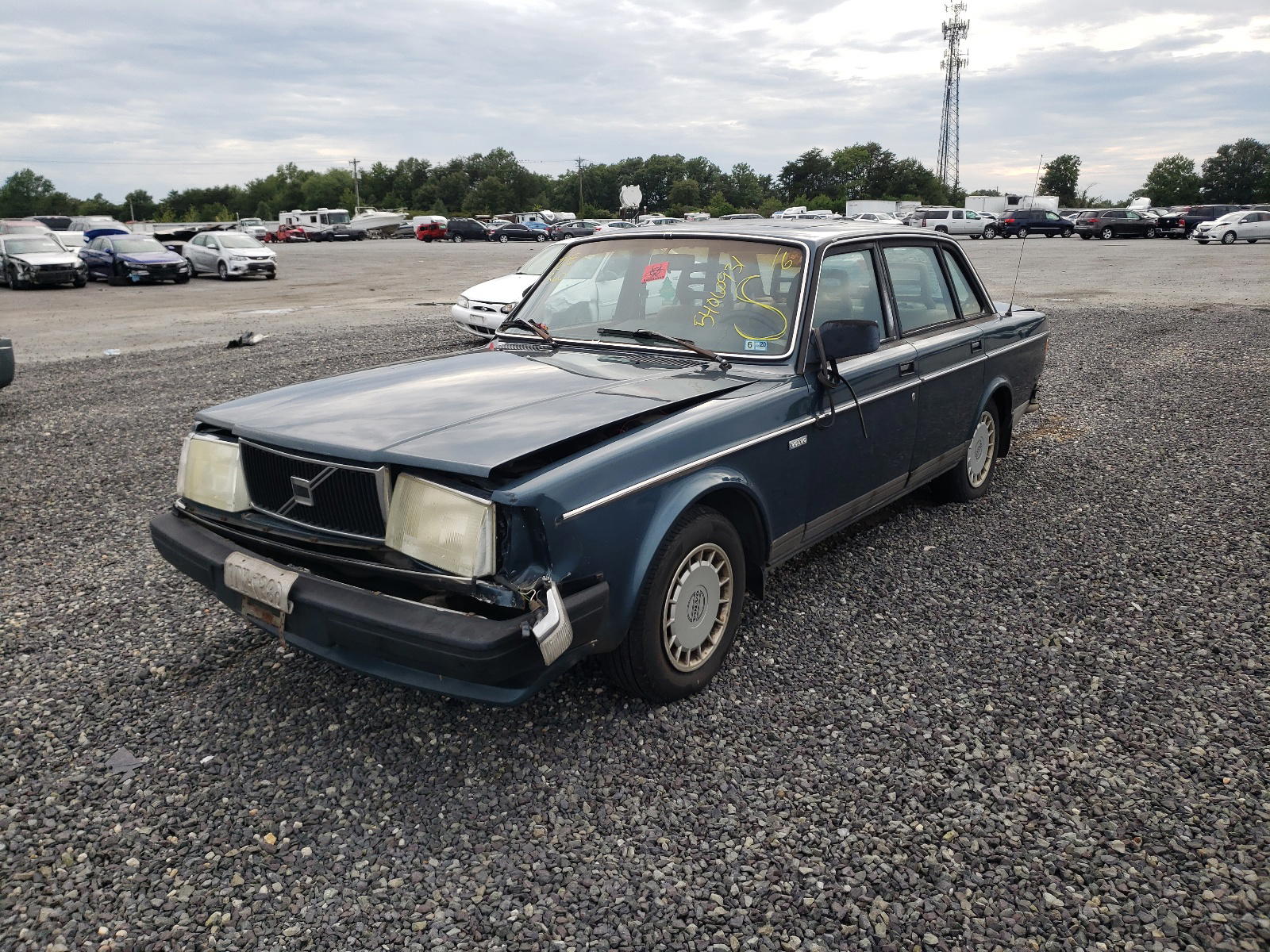 Photo 2 from auction – 1990 VOLVO 240 BASE with VIN YV1AA8846L1426274