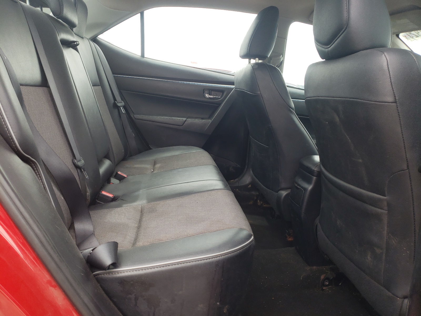 Photo 6 from auction – 2016 TOYOTA COROLLA L with VIN 2T1BURHE4GC667123
