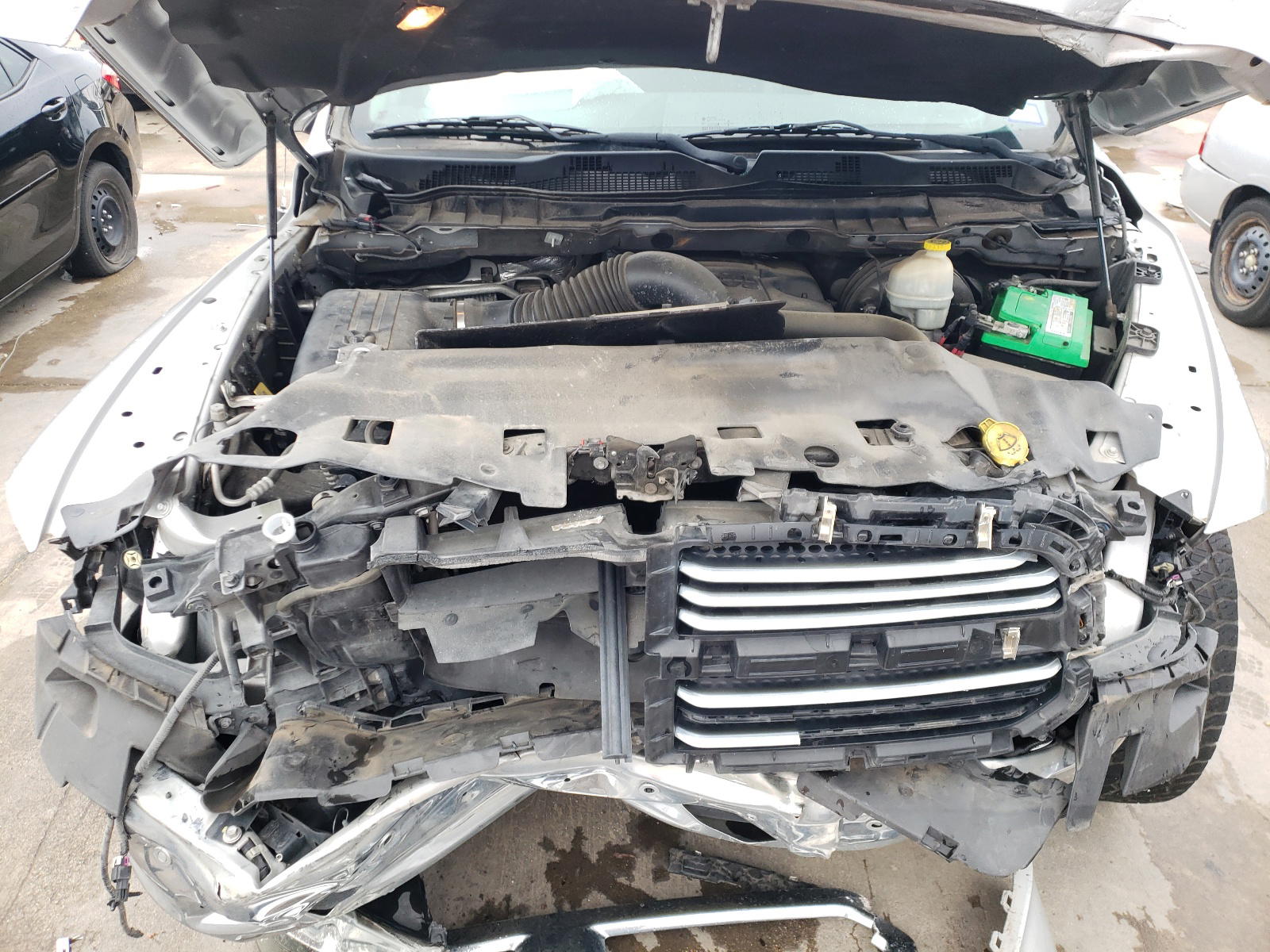Photo 7 from auction – 2015 RAM 1500 SLT with VIN 1C6RR6LT8FS604888