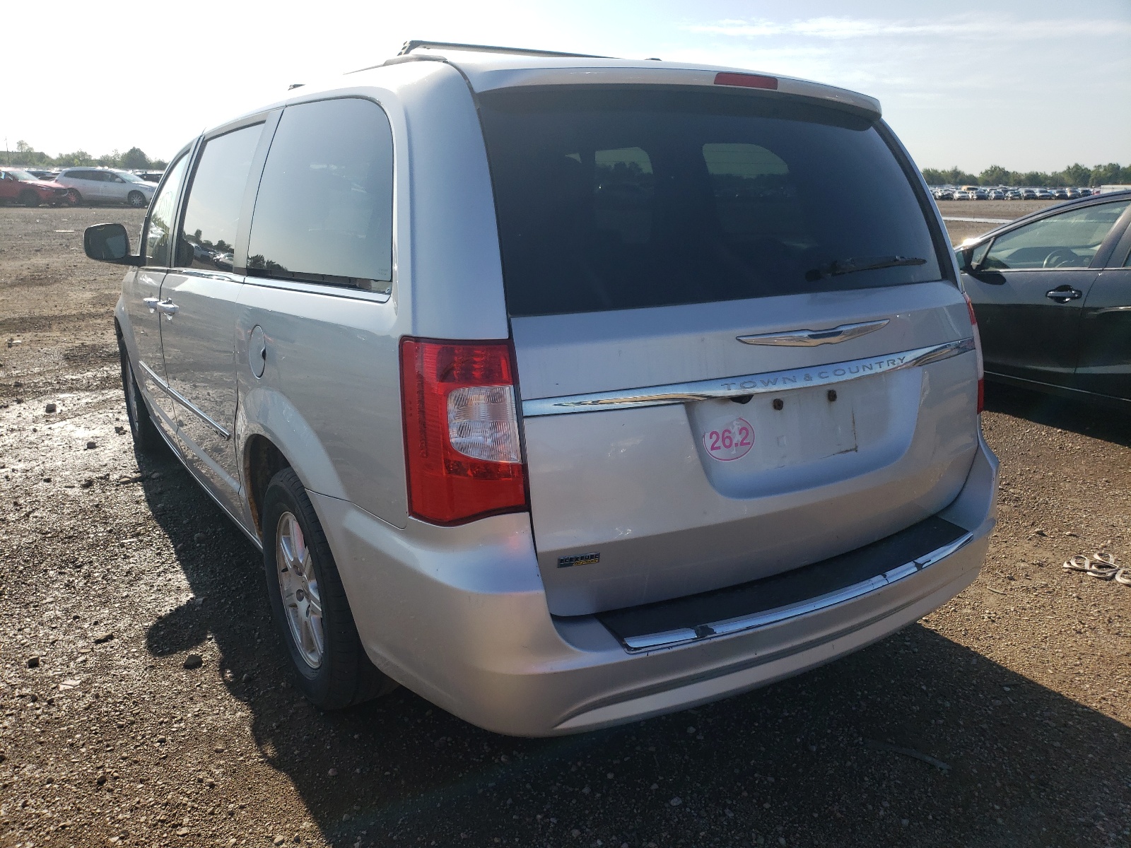 Photo 3 from auction – 2012 CHRYSLER TOWN & COU with VIN 2C4RC1BG2CR192093