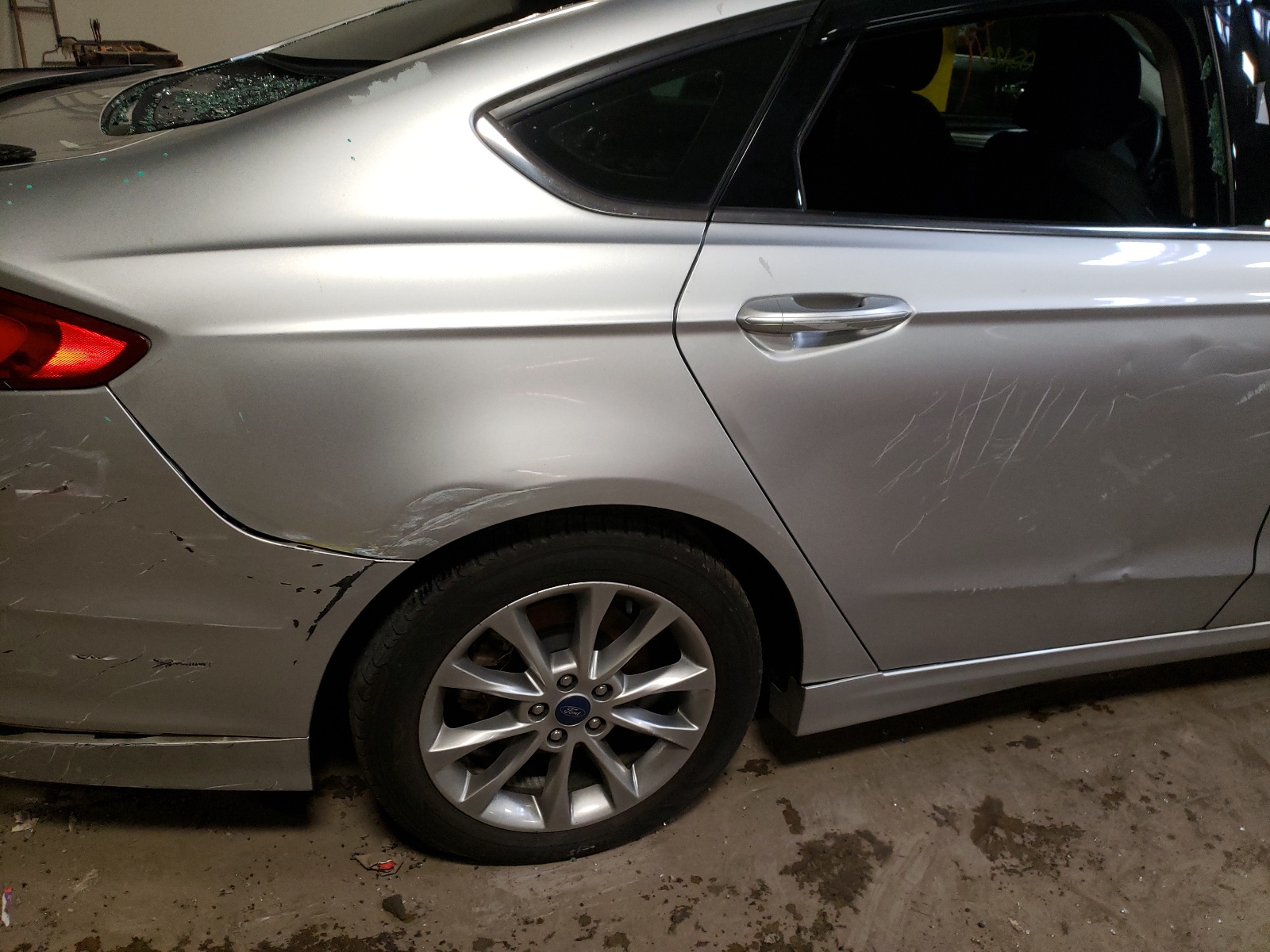 Photo 9 from auction – 2017 FORD FUSION SE with VIN 3FA6P0LU7HR374322