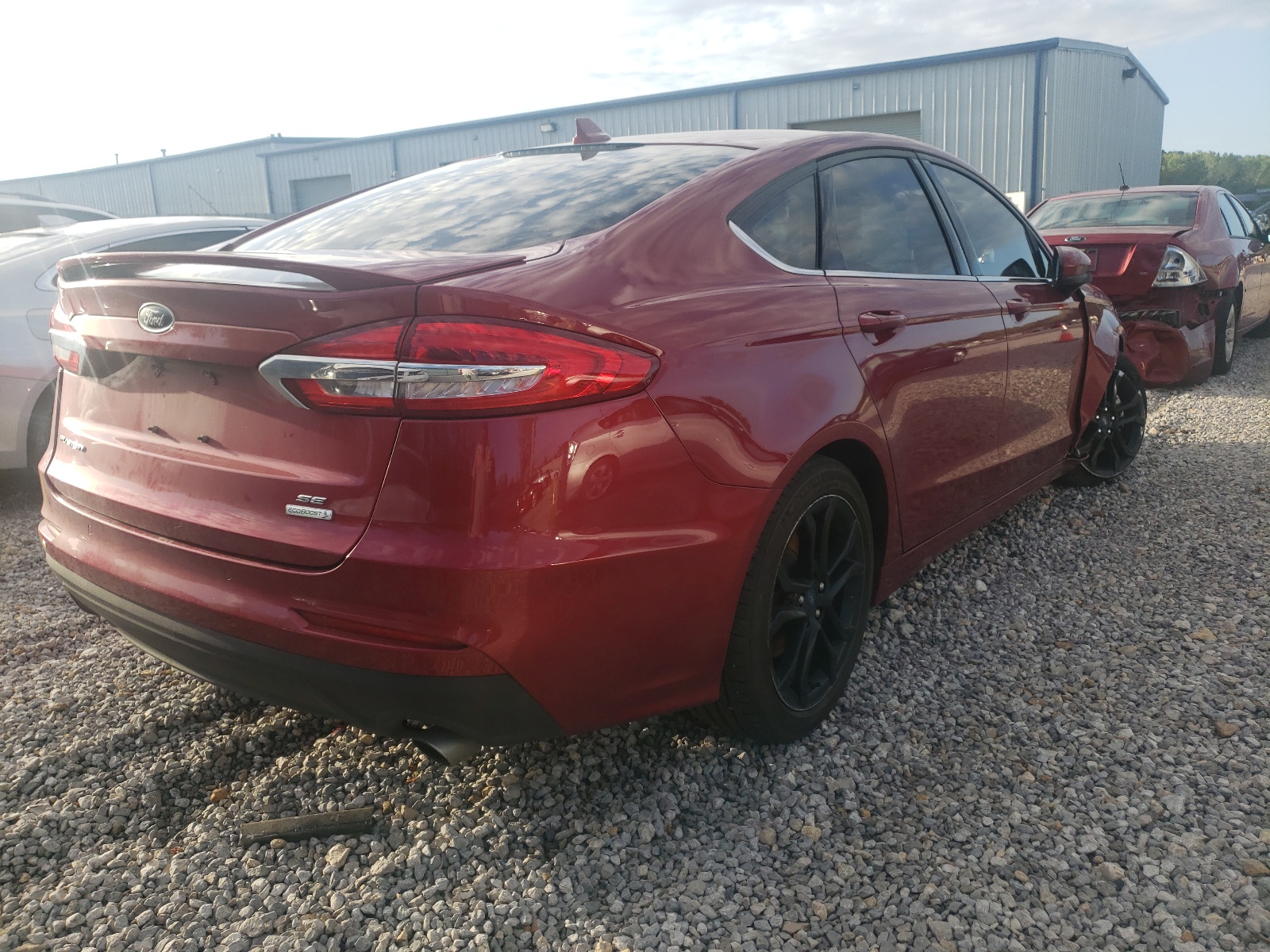 Photo 4 from auction – 2019 FORD FUSION SE with VIN 3FA6P0HD4KR172439