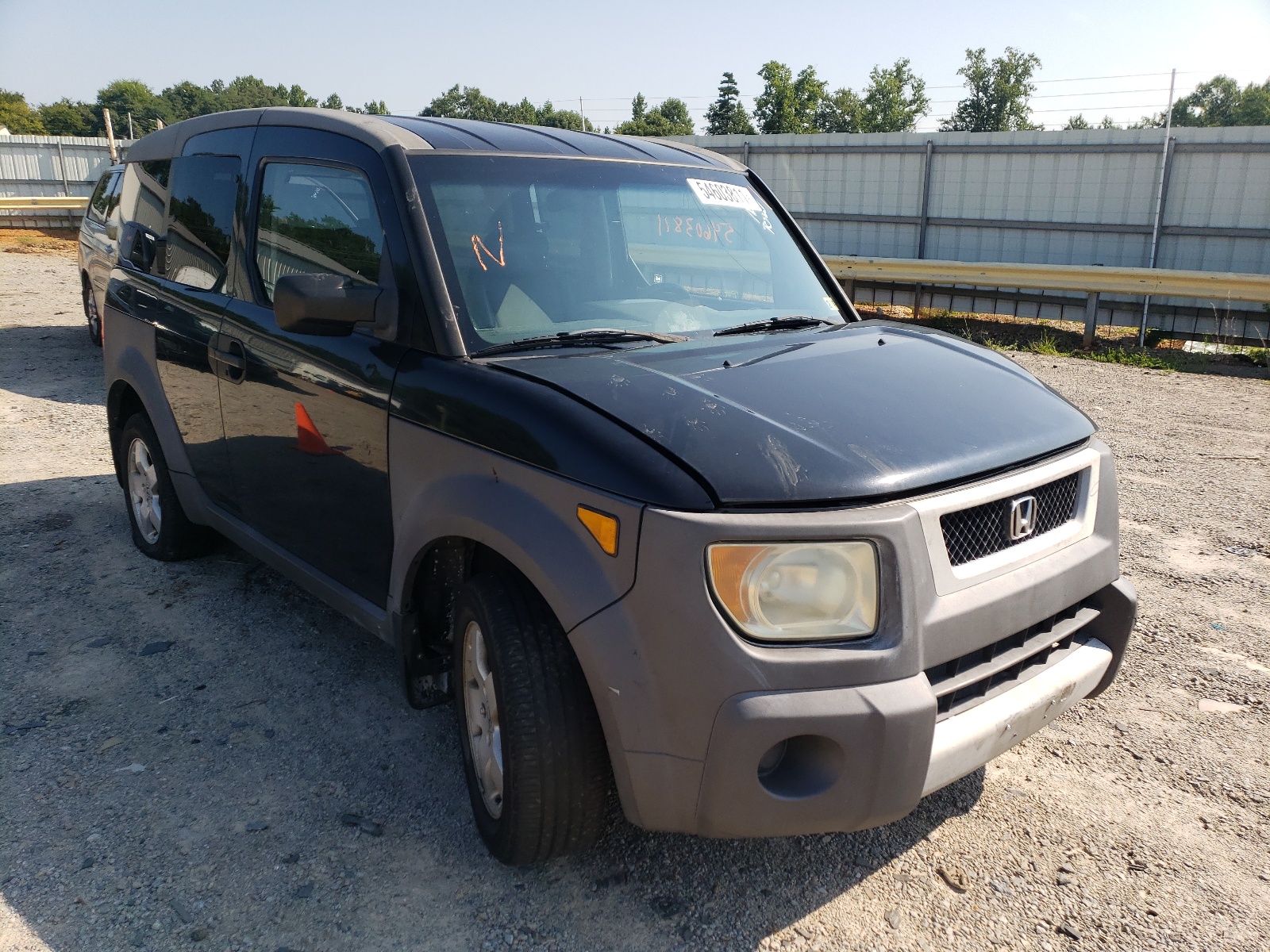 HONDA ELEMENT EX 2003 с VIN 5J6YH28533L034079 - Фото с аукциона