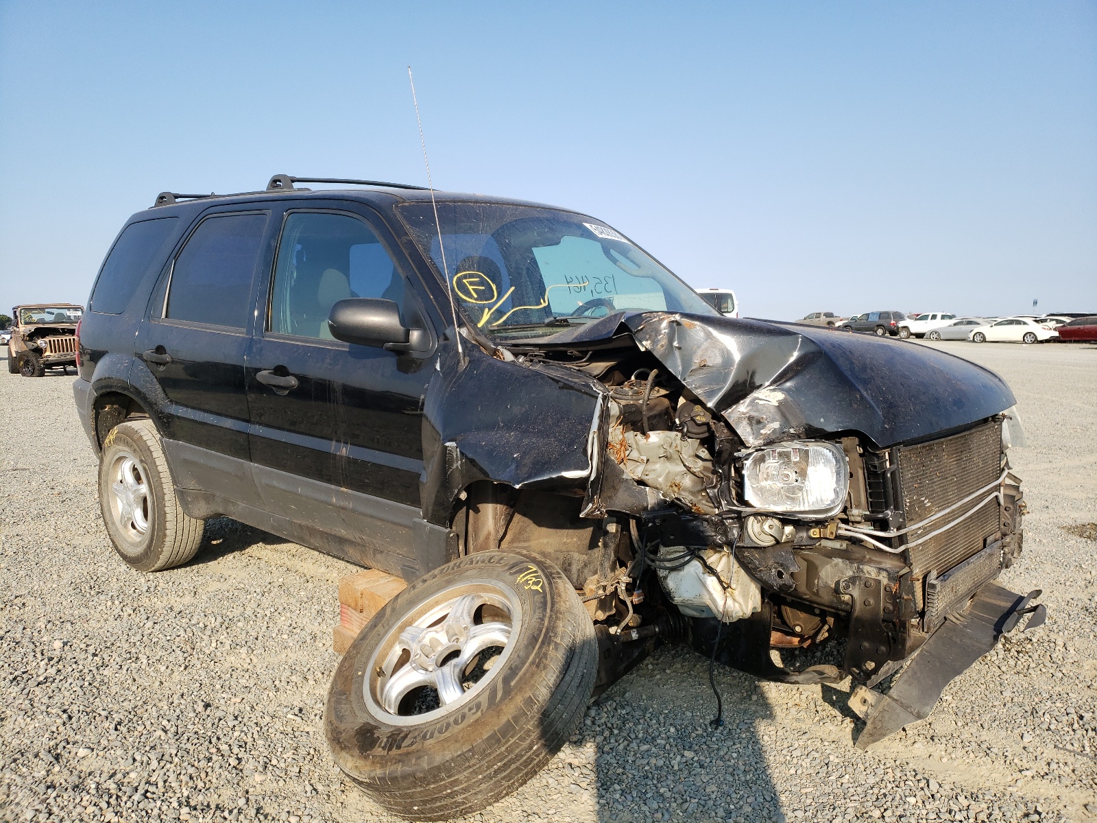Photo 1 from auction – 2003 FORD ESCAPE XLS with VIN 1FMYU92193KA39160