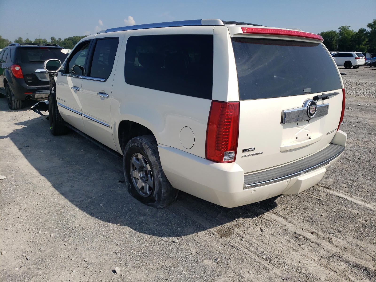 Photo 3 from auction – 2009 CADILLAC ESCALADE E with VIN 1GYFK36289R256470