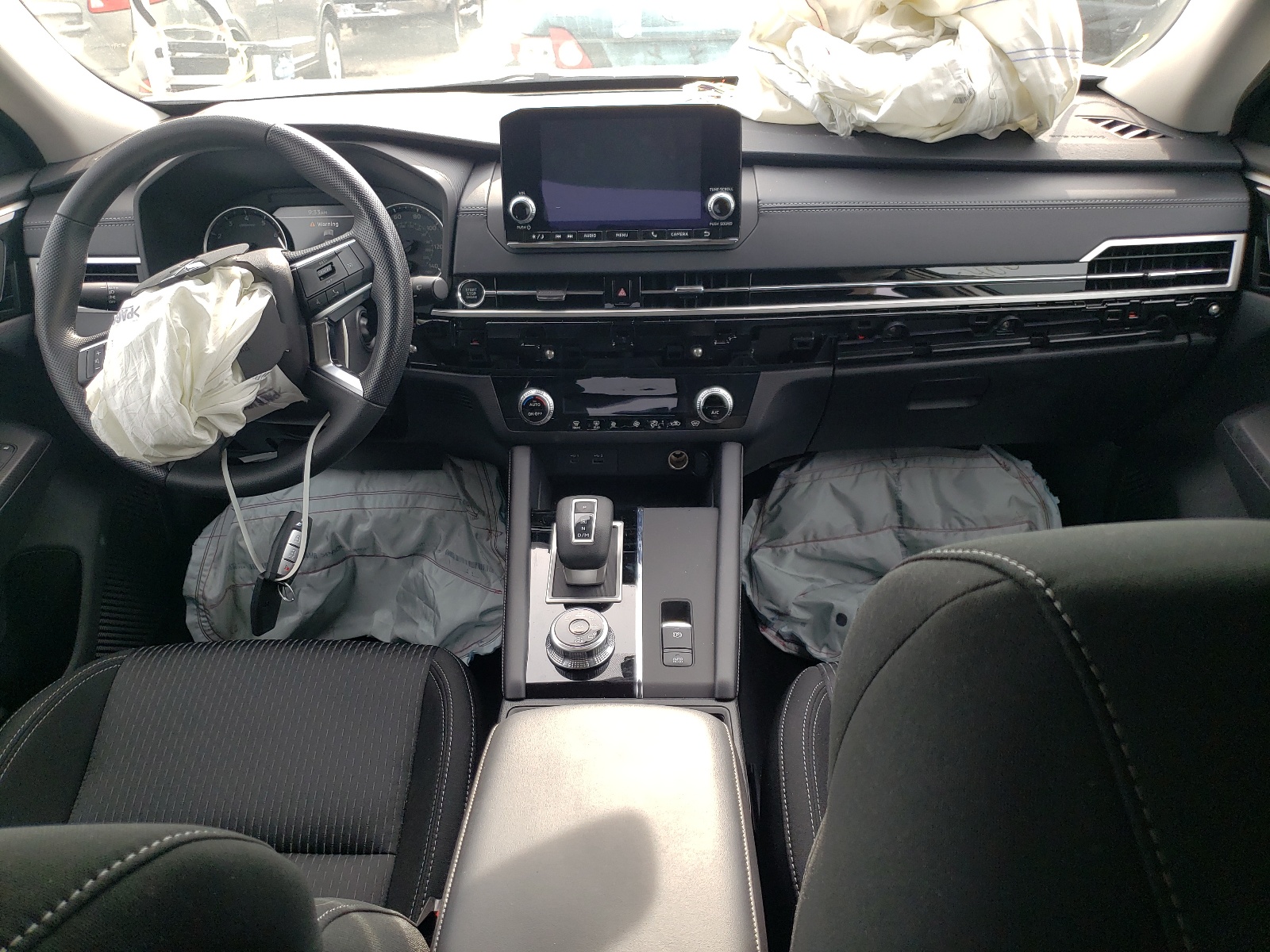 Photo 9 from auction – 2022 MITSUBISHI OUTLANDER with VIN JA4J4TA80NZ015920