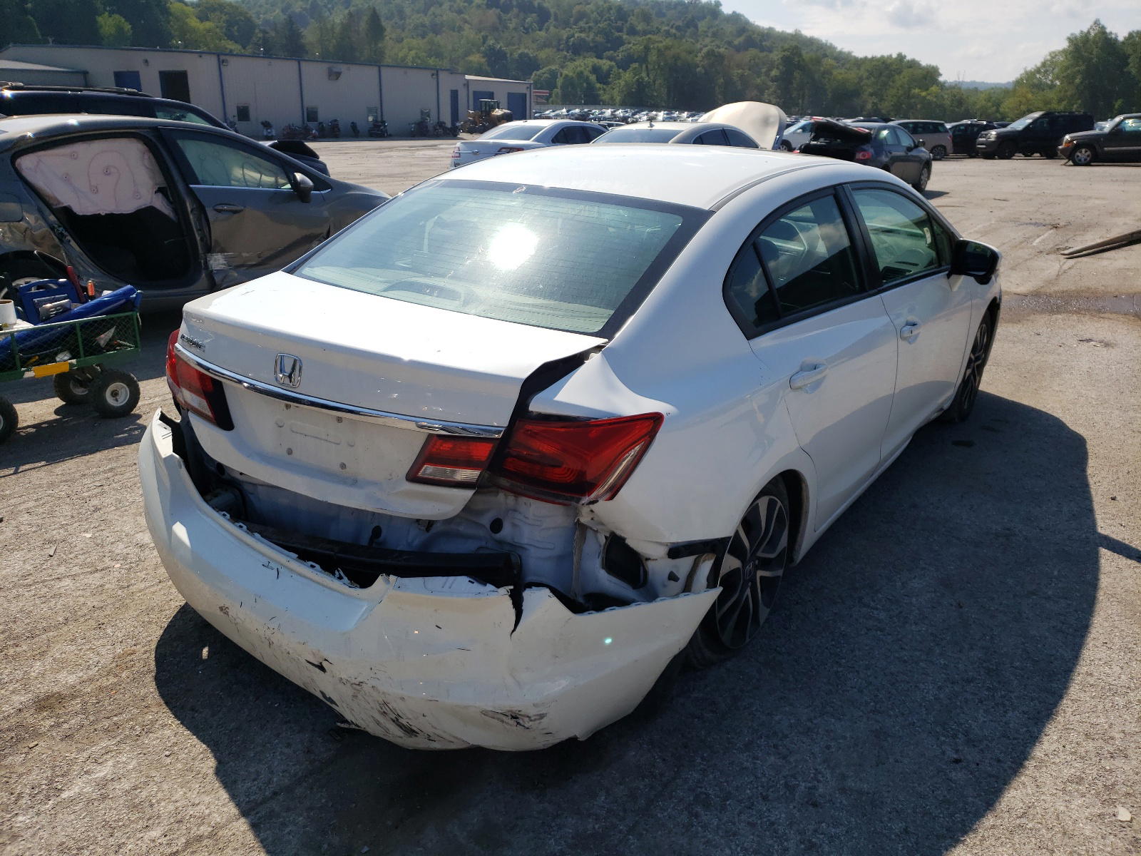 Photo 4 from auction – 2015 HONDA CIVIC EX with VIN 19XFB2F85FE015378