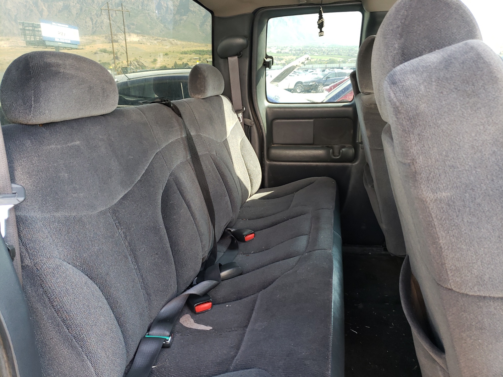 Photo 6 from auction – 2001 GMC SIERRA 15 with VIN 1GTEC19T41Z202661