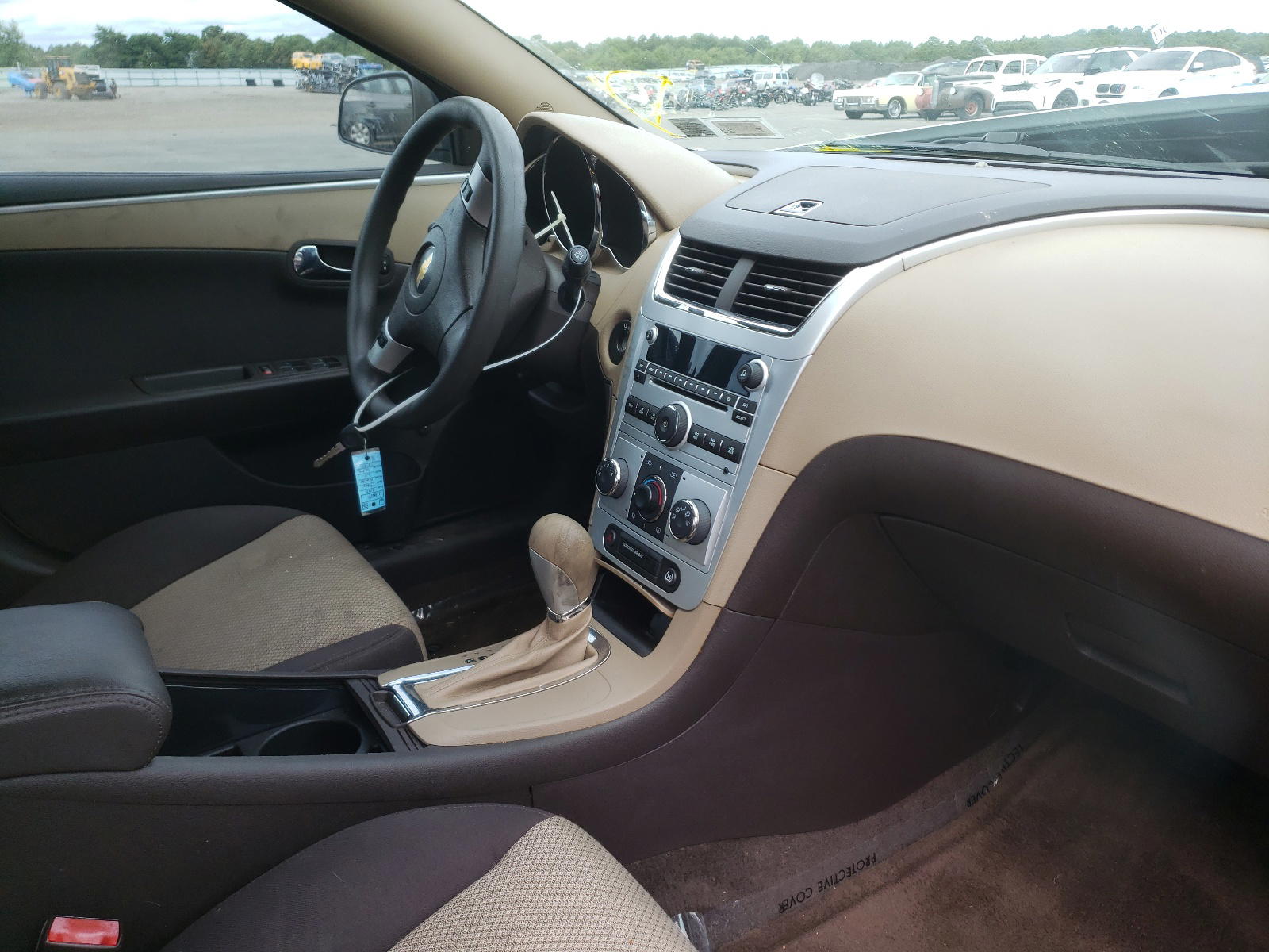 Photo 9 from auction – 2010 CHEVROLET MALIBU LS with VIN 1G1ZB5EB8A4128451