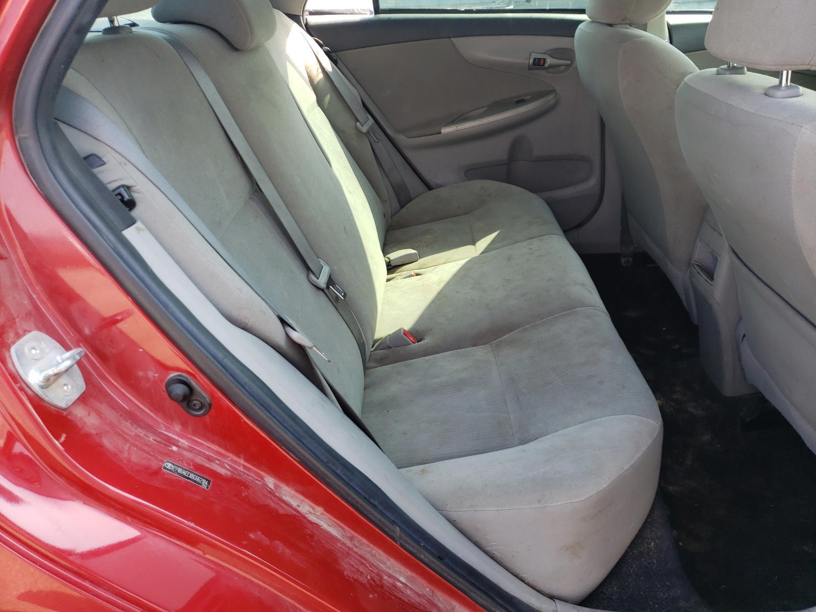 Photo 6 from auction – 2011 TOYOTA COROLLA BA with VIN 2T1BU4EEXBC662184