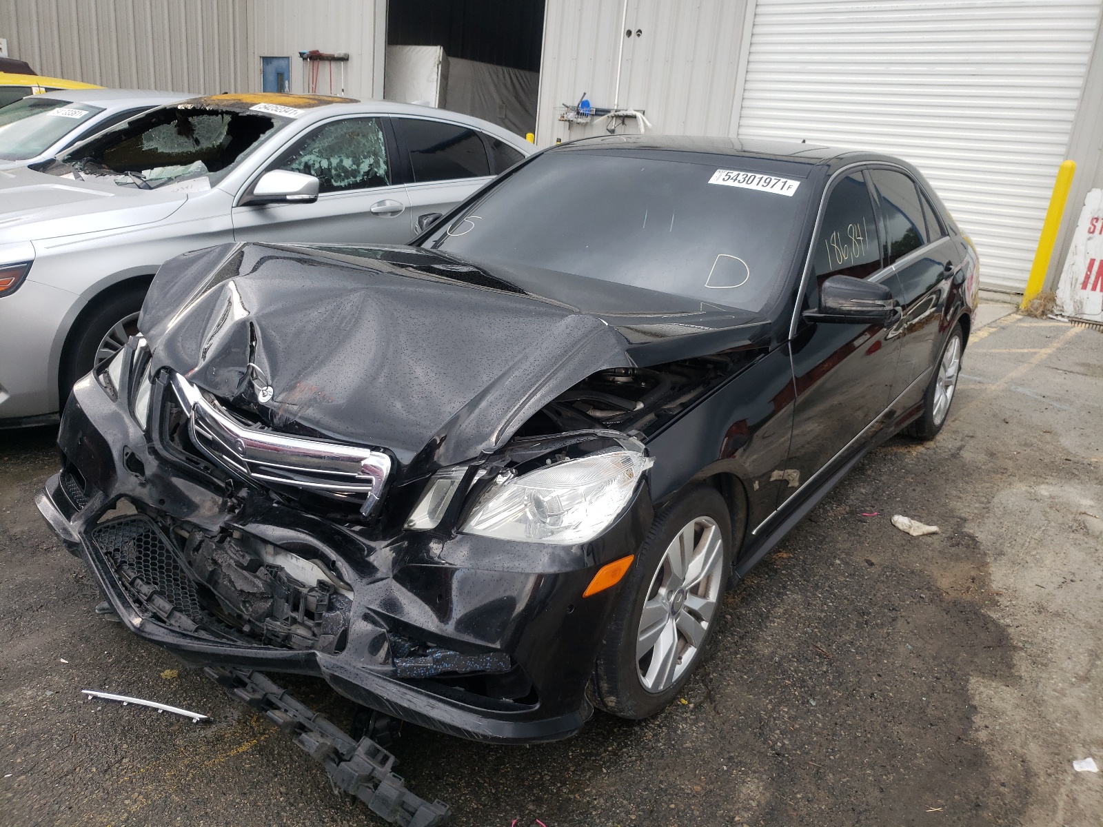 Photo 2 from auction – 2011 MERCEDES-BENZ E 350 4MAT with VIN WDDHF8HB9BA412698