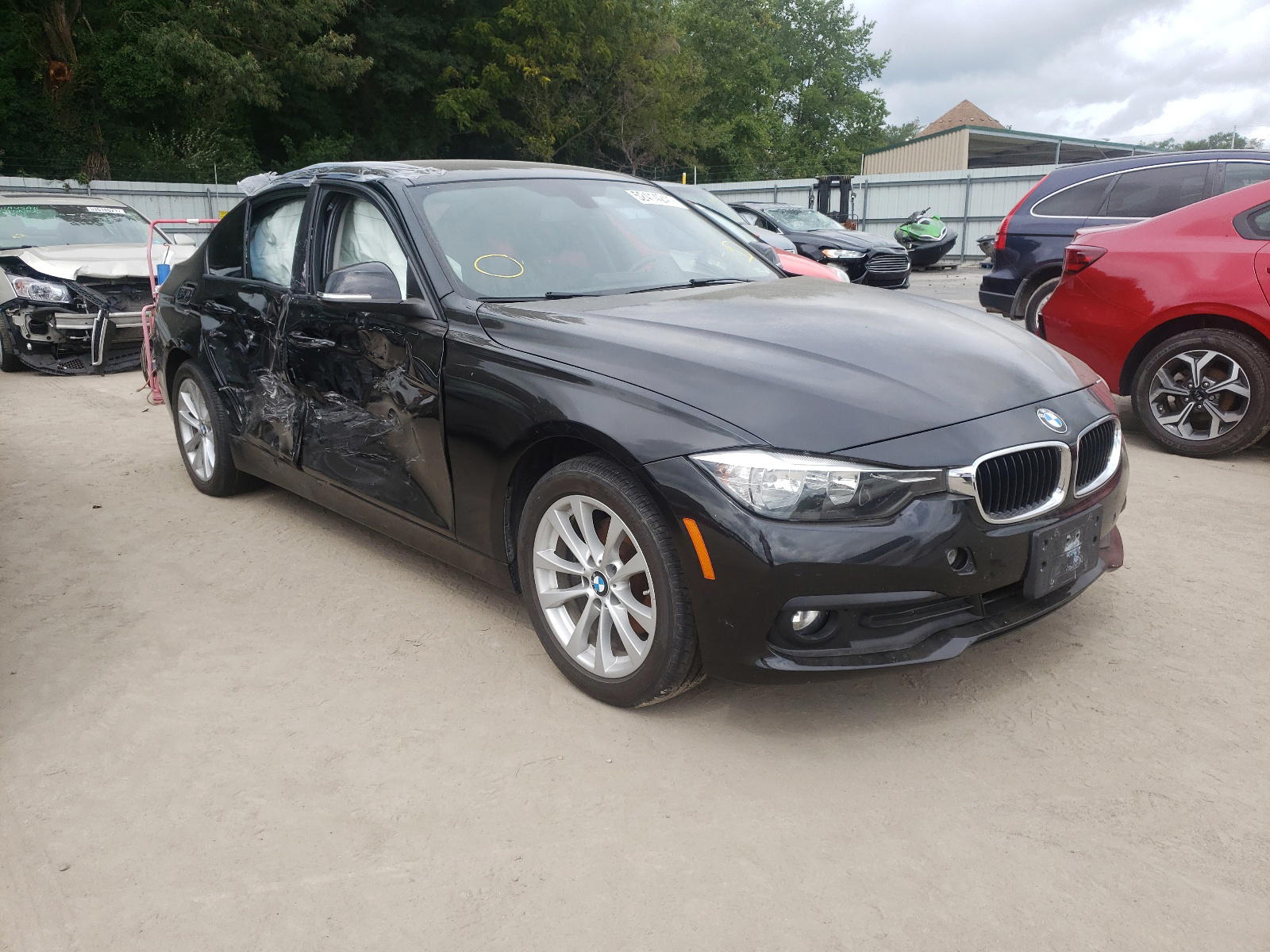 BMW 320 I 2017 with VIN WBA8A9C52HK619854 - Photo from auction