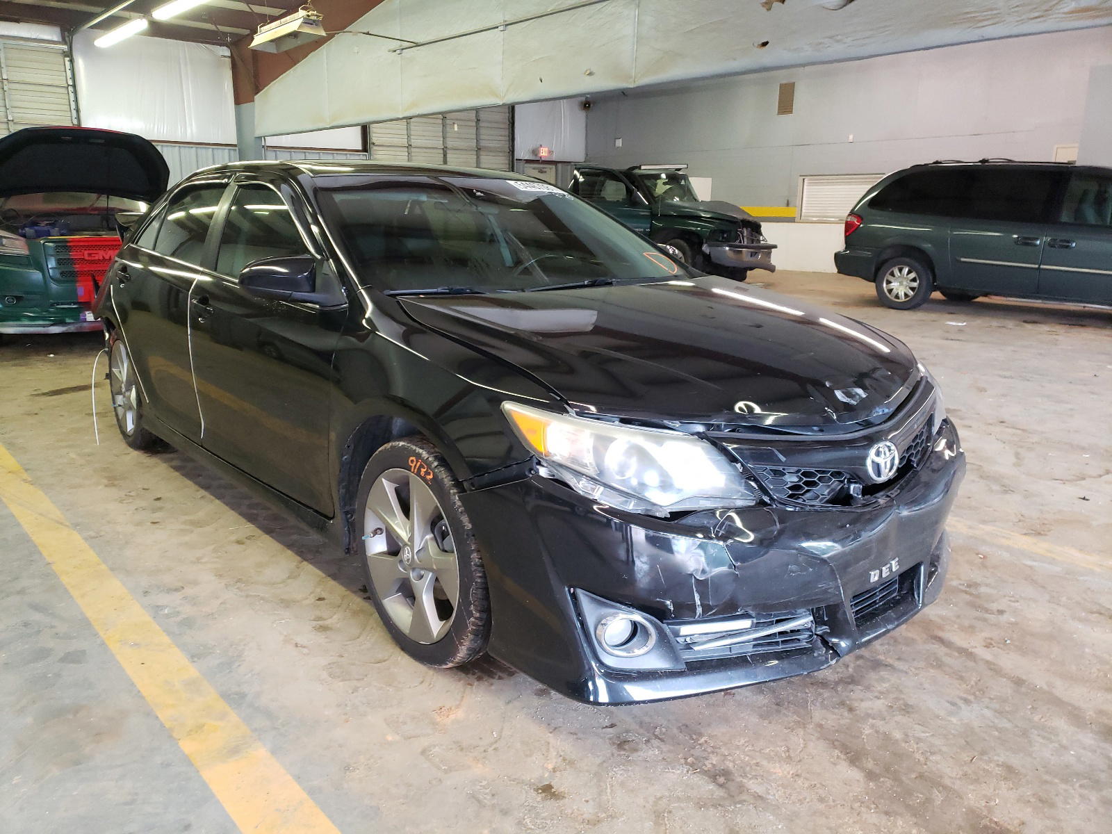 TOYOTA CAMRY BASE 2012 with VIN 4T1BF1FK8CU191312 - Photo from auction
